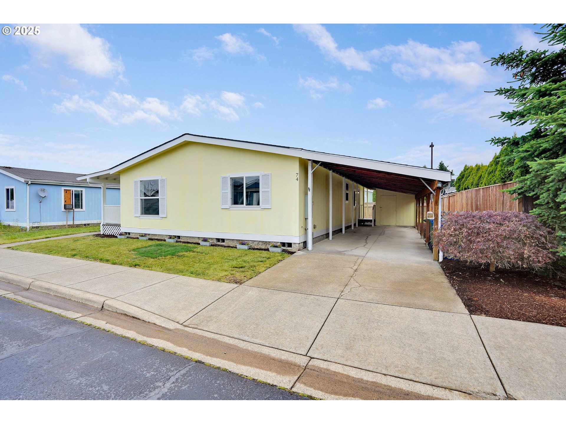 property viewer photo 2