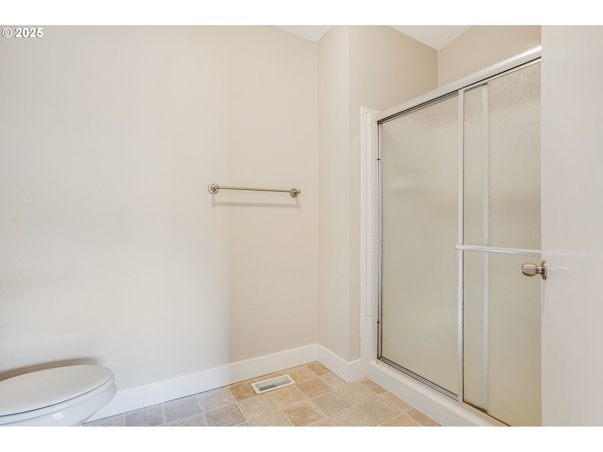 property viewer photo 22