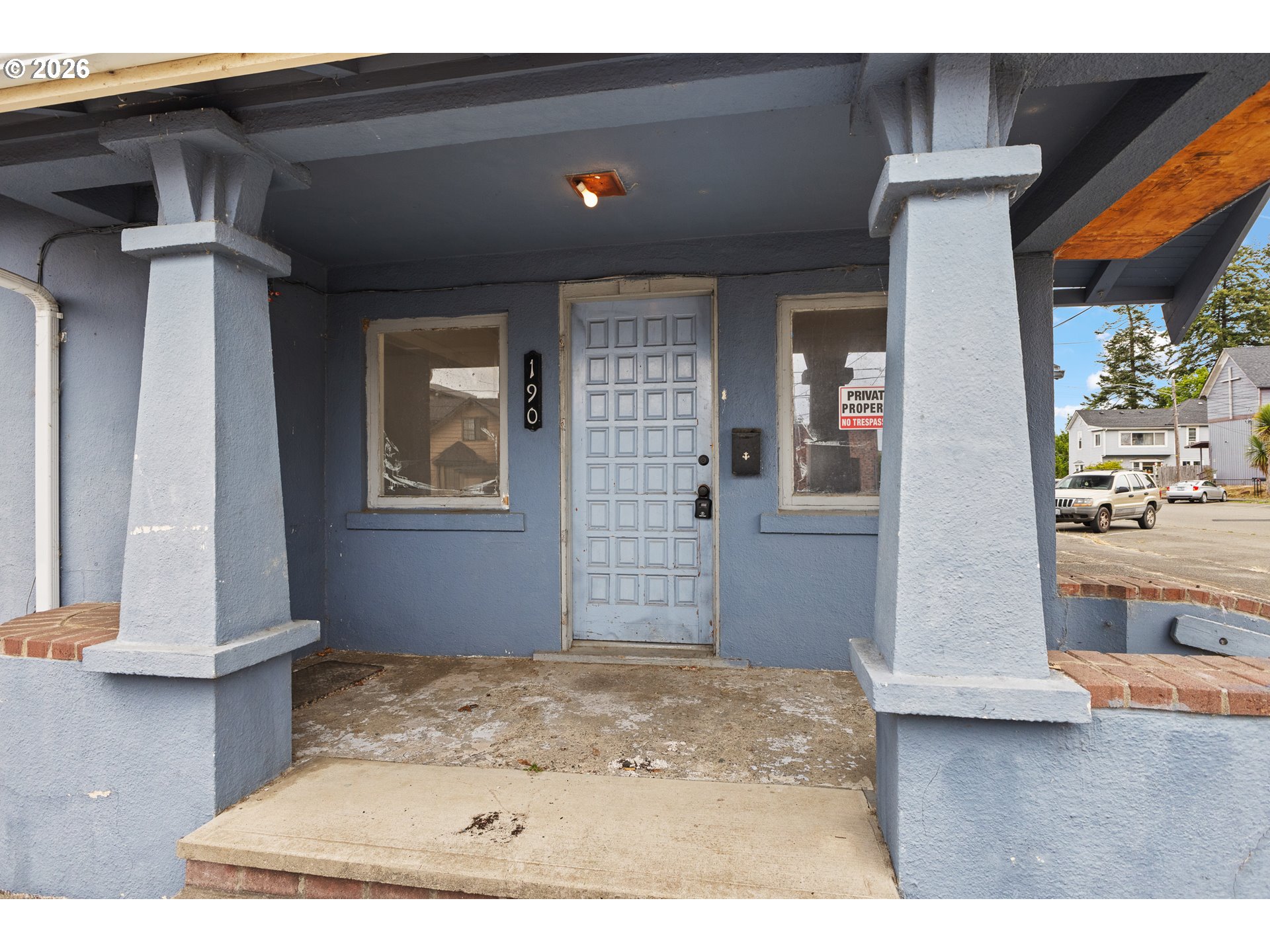 main property photo 17