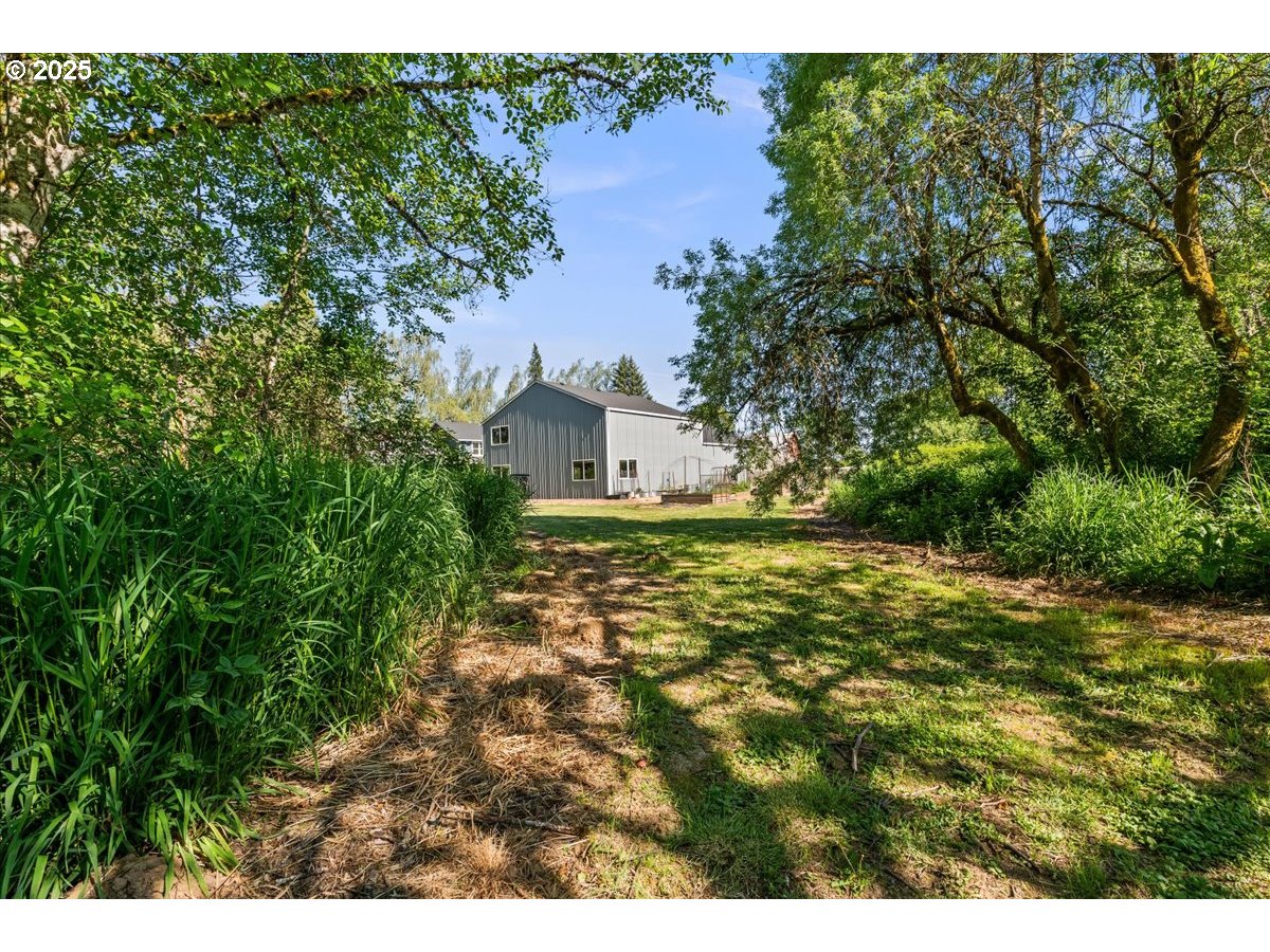 main property photo 43