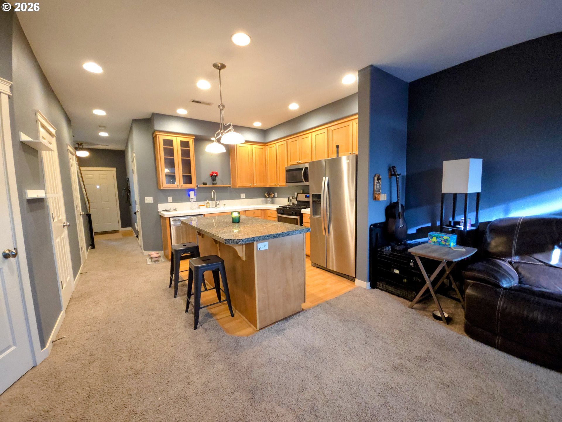 main property photo 3