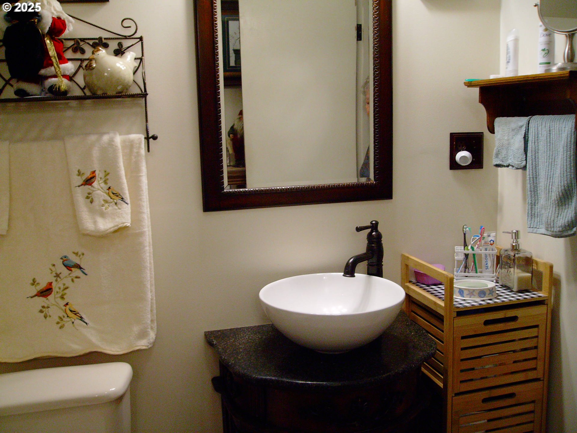 main property photo 7