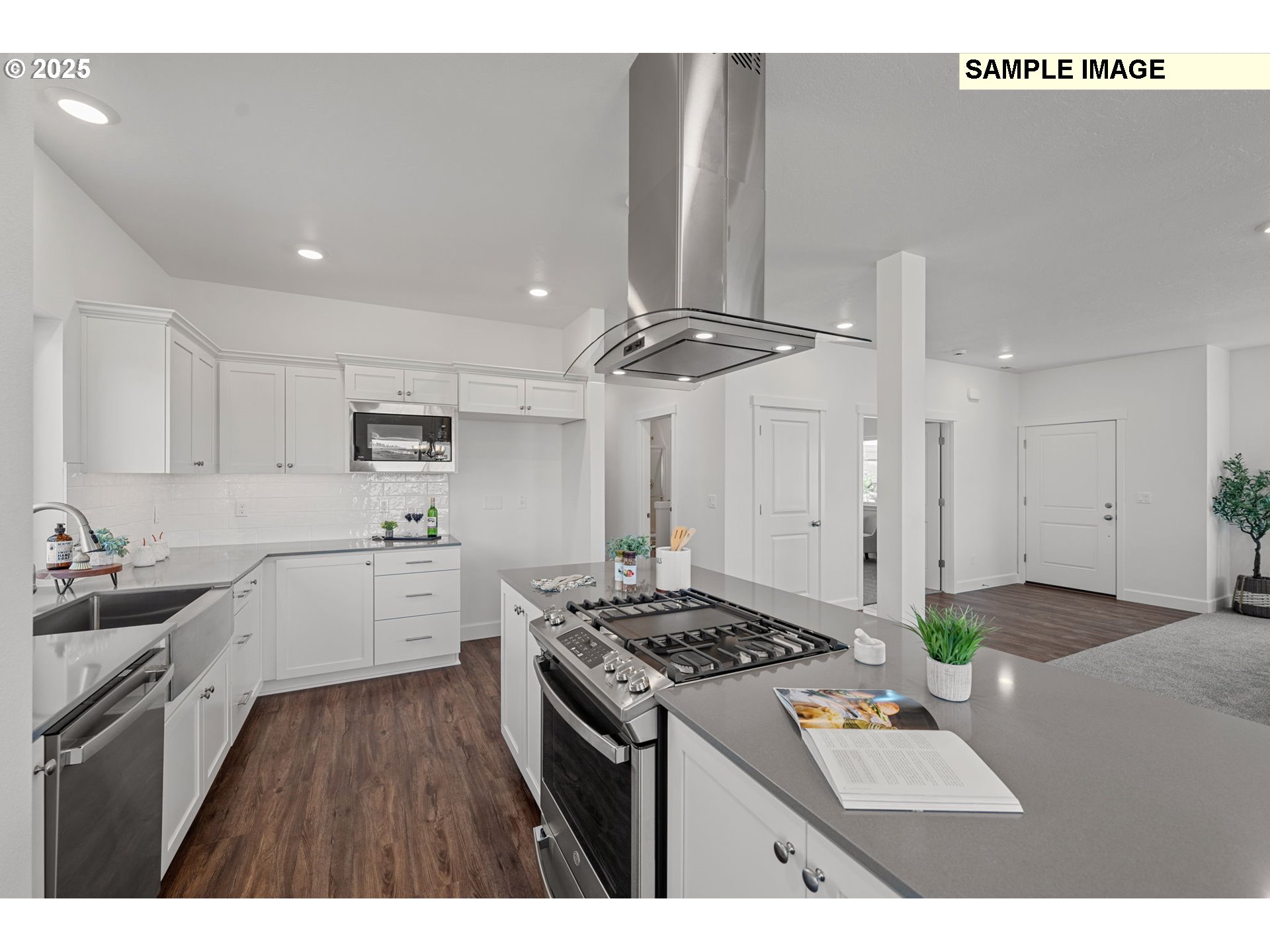 property viewer photo 15