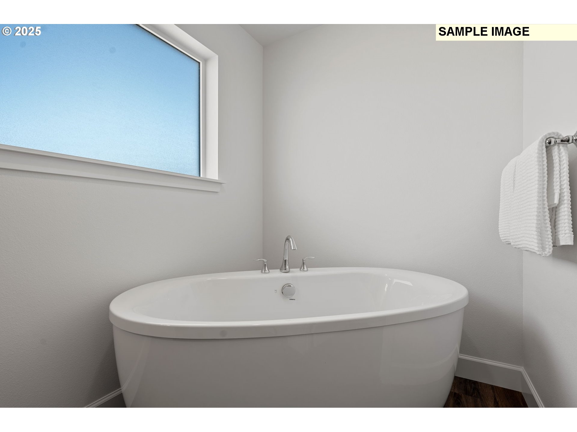 property viewer photo 27