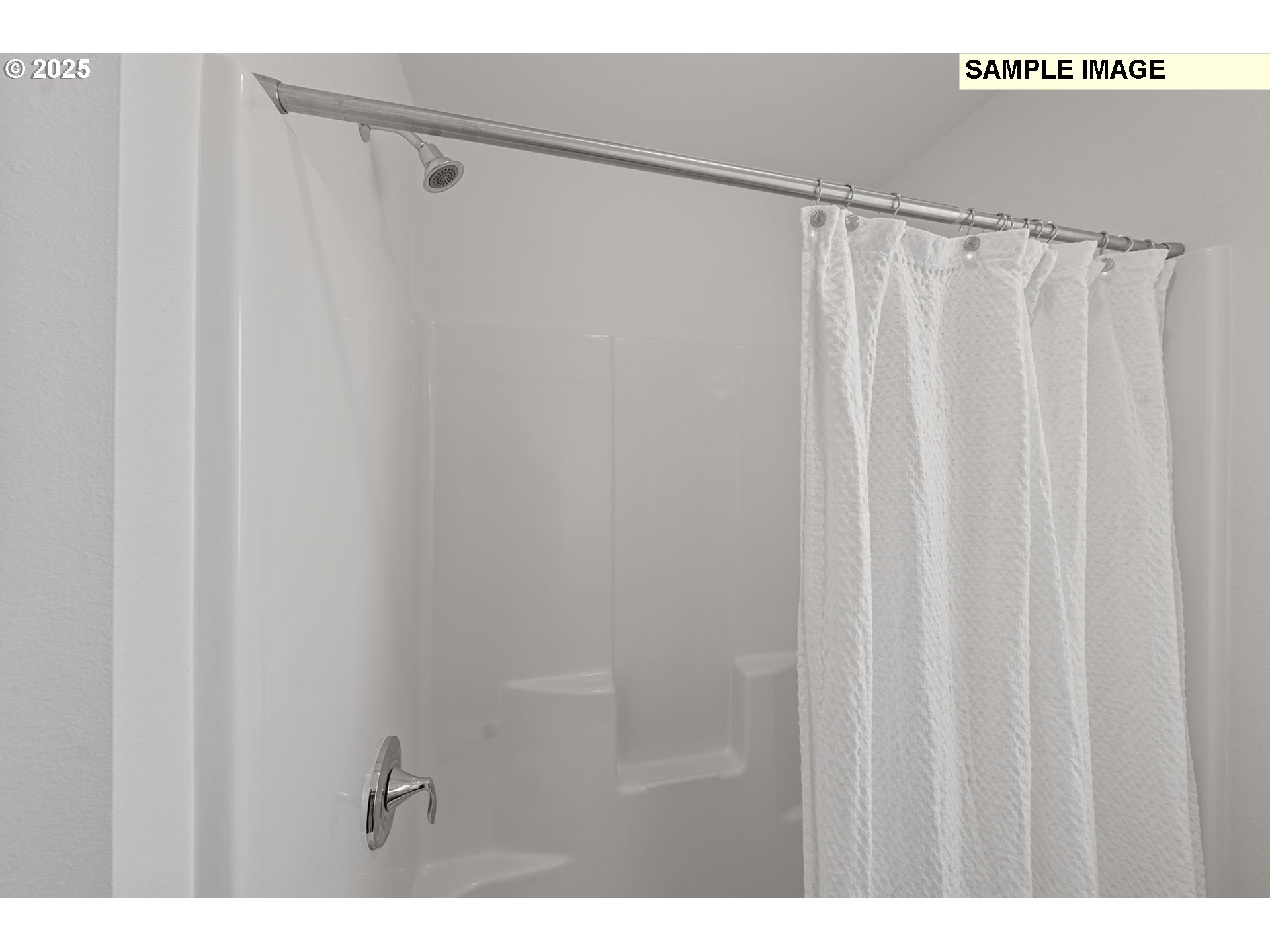 property viewer photo 31