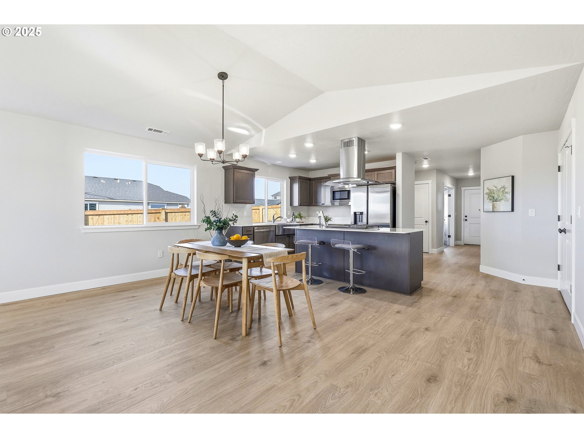 property viewer photo 11