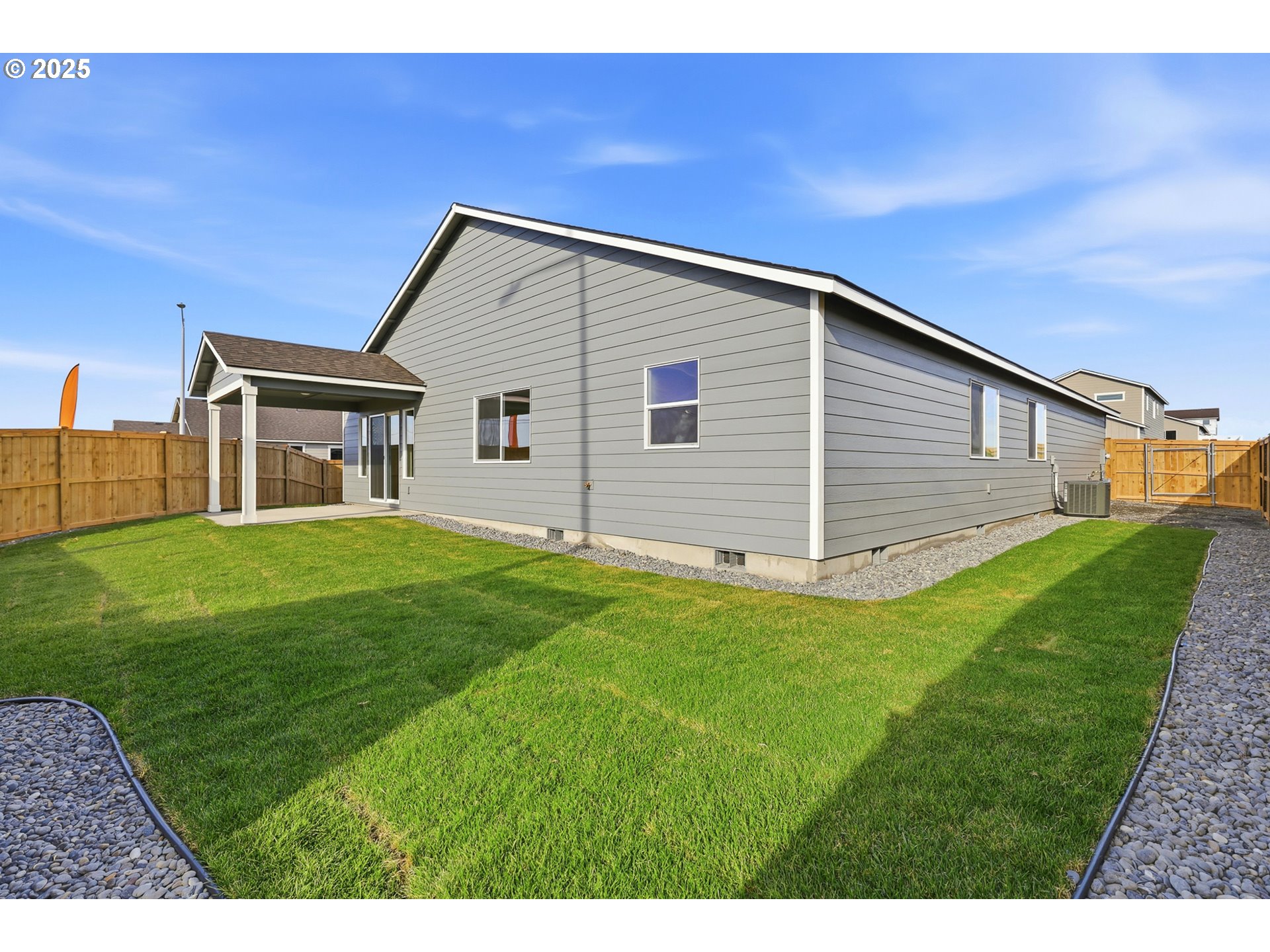 property viewer photo 28