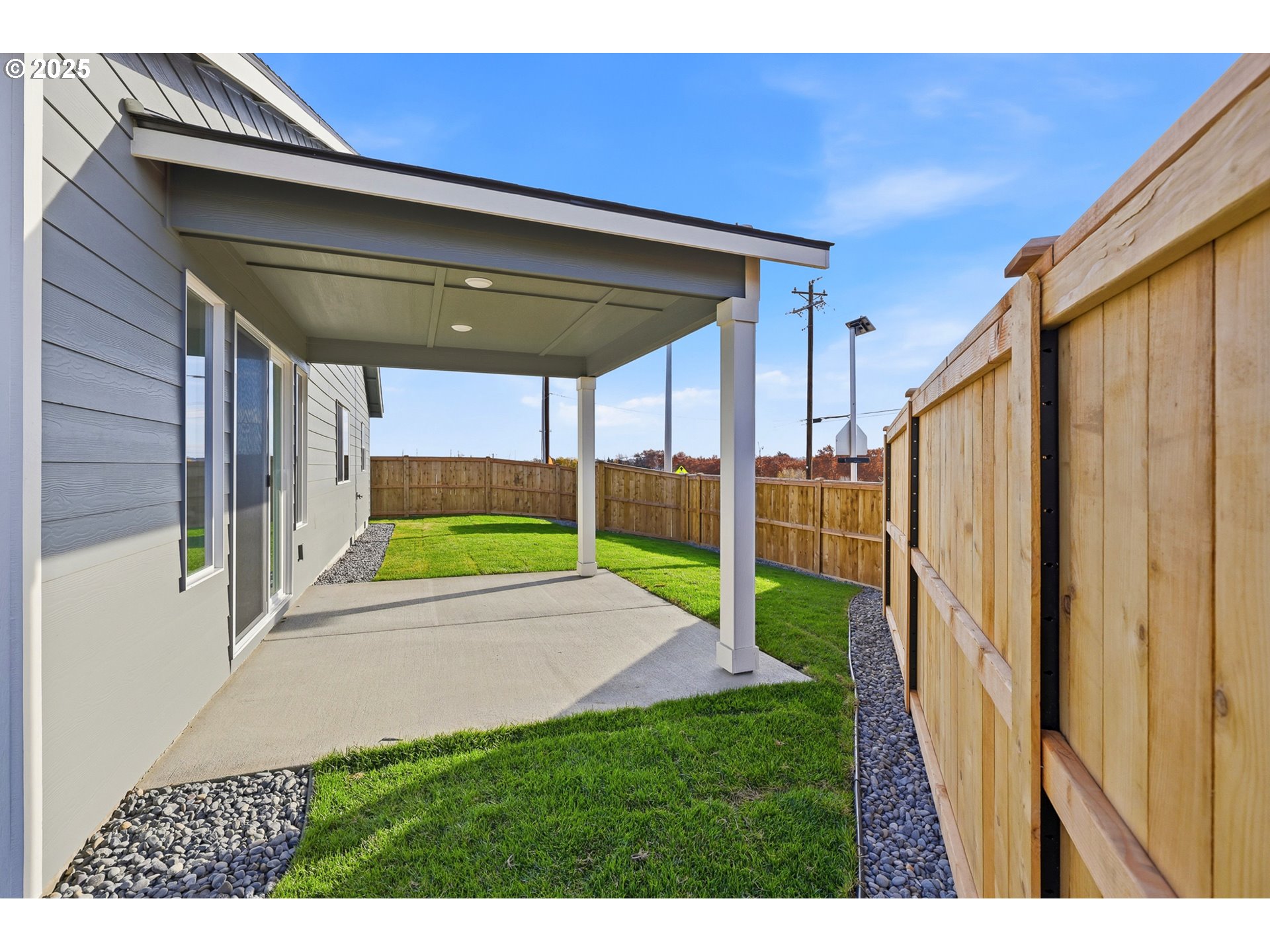 property viewer photo 31