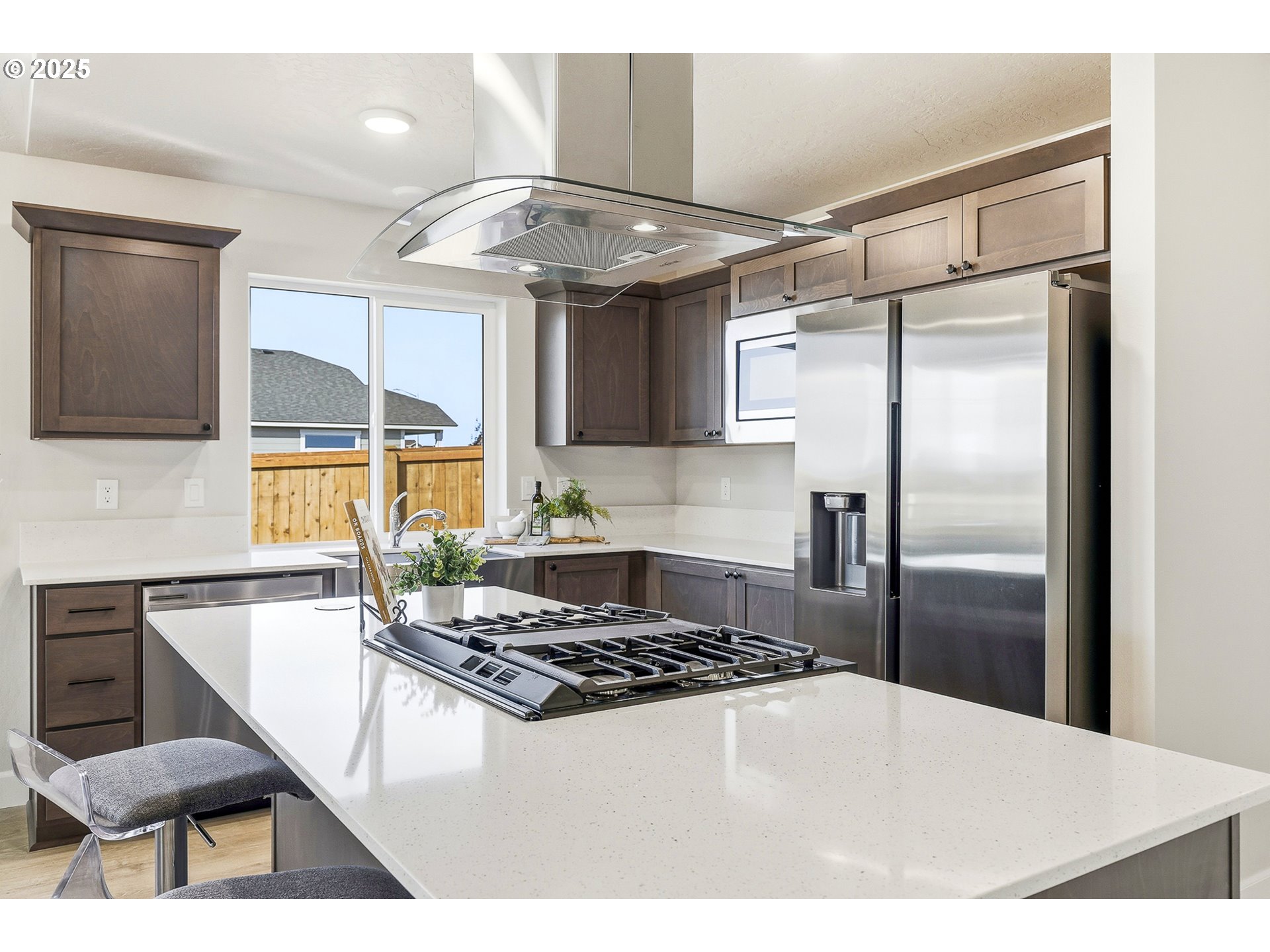 property viewer photo 6