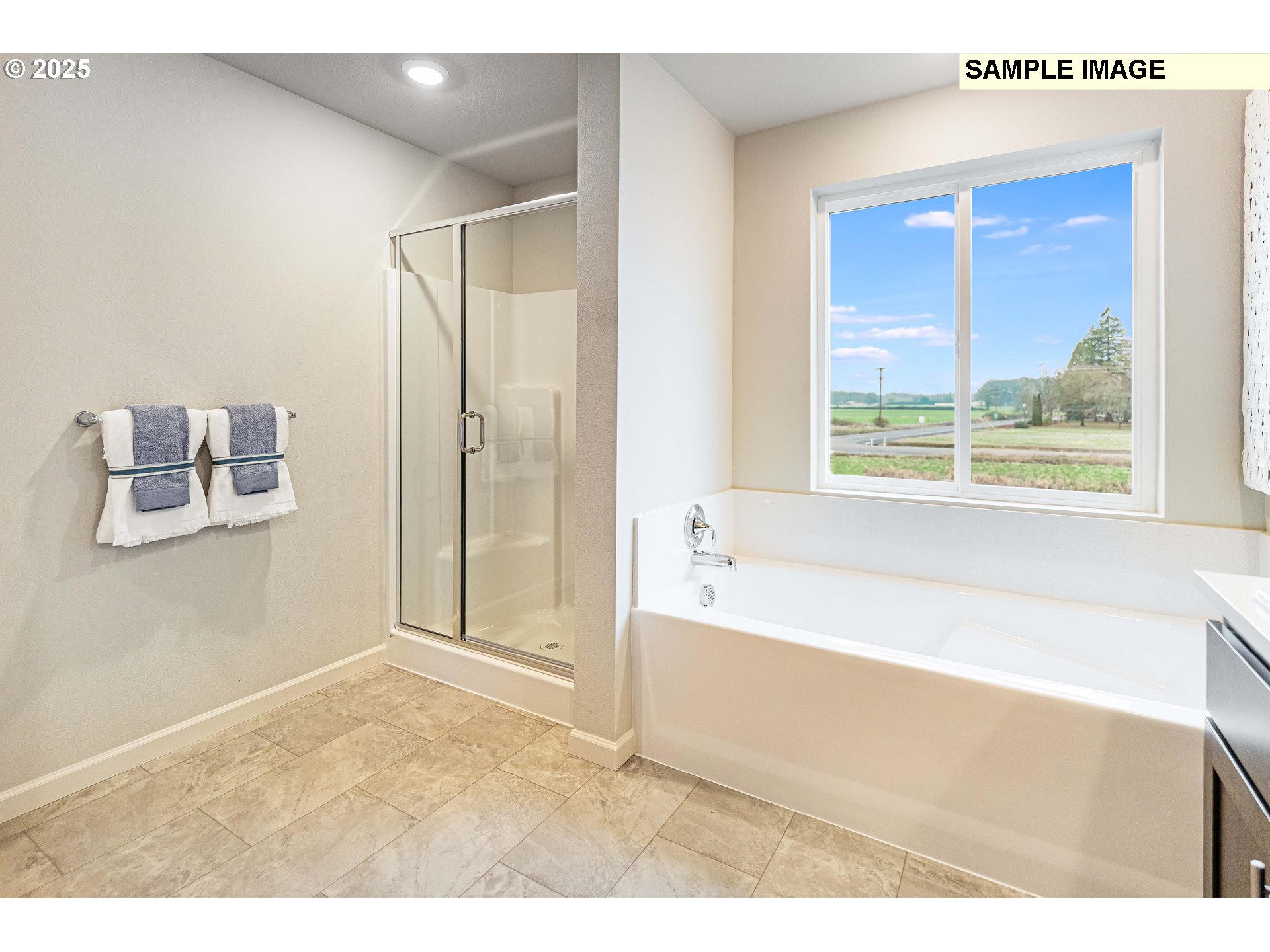 property viewer photo 14