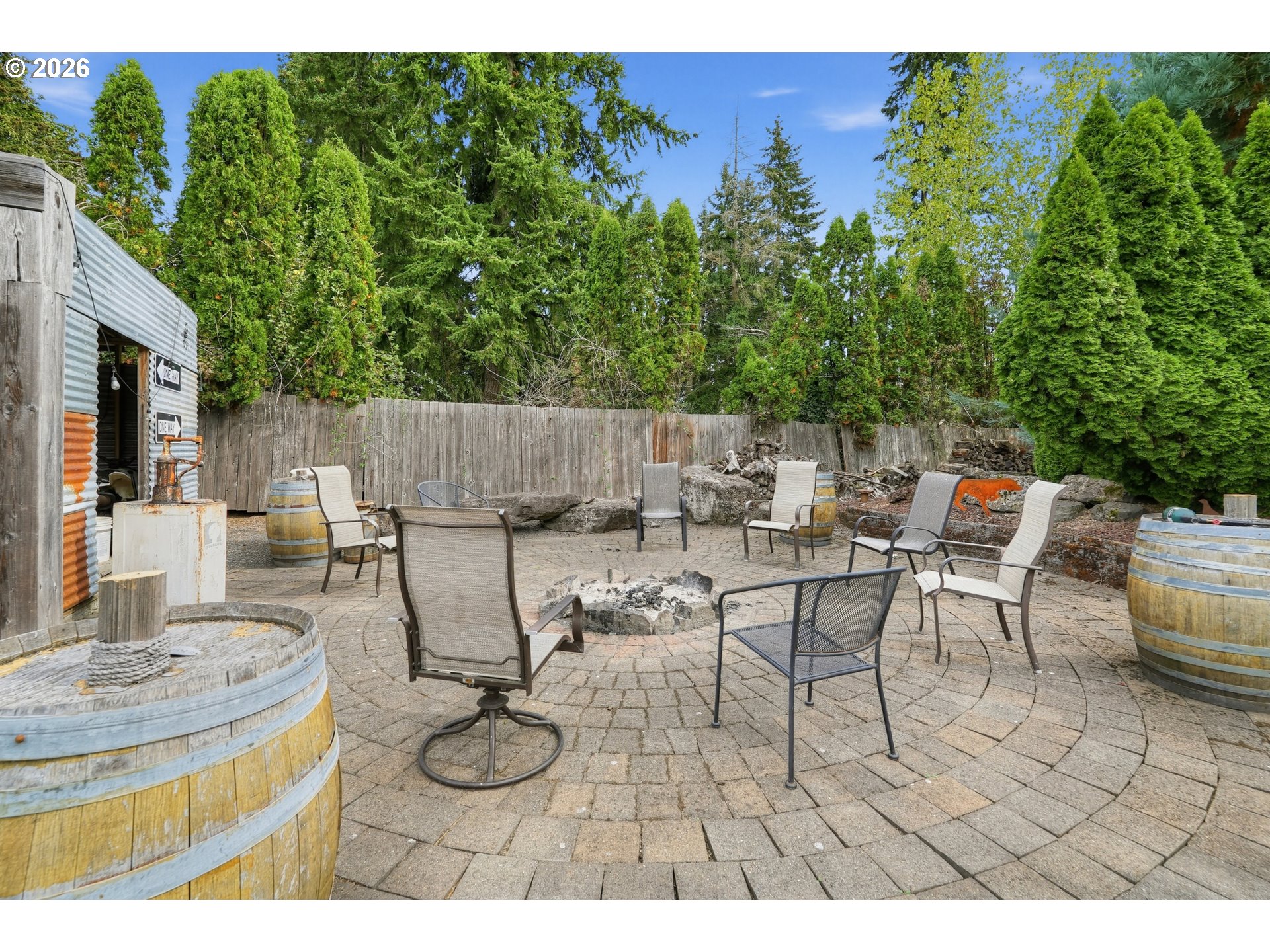 main property photo 35
