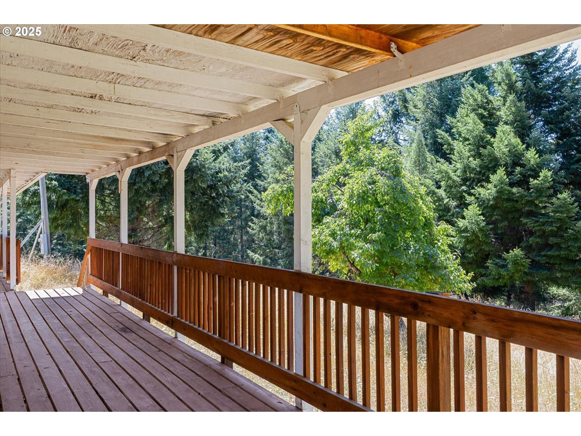 property viewer photo 16