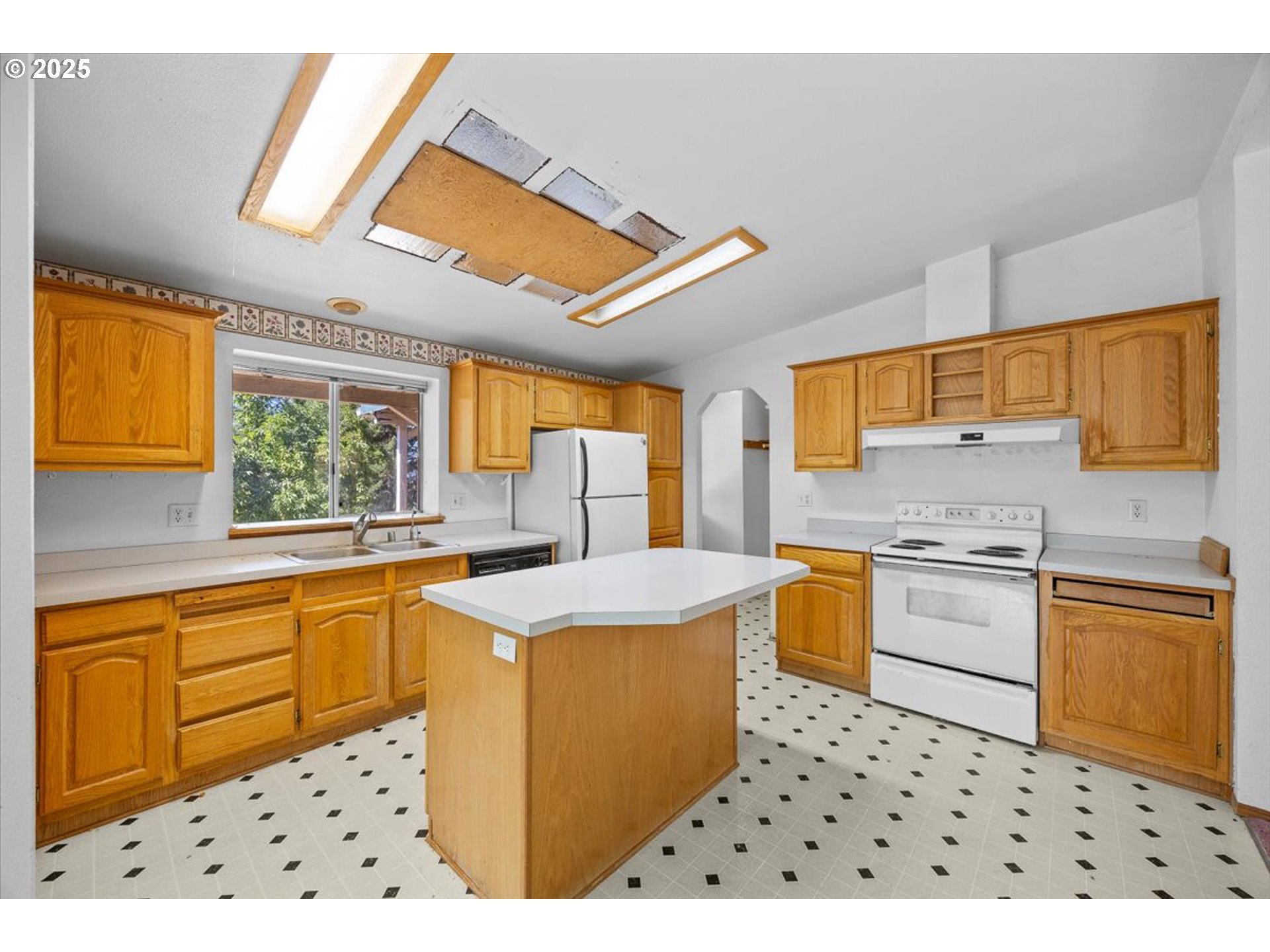 property viewer photo 22