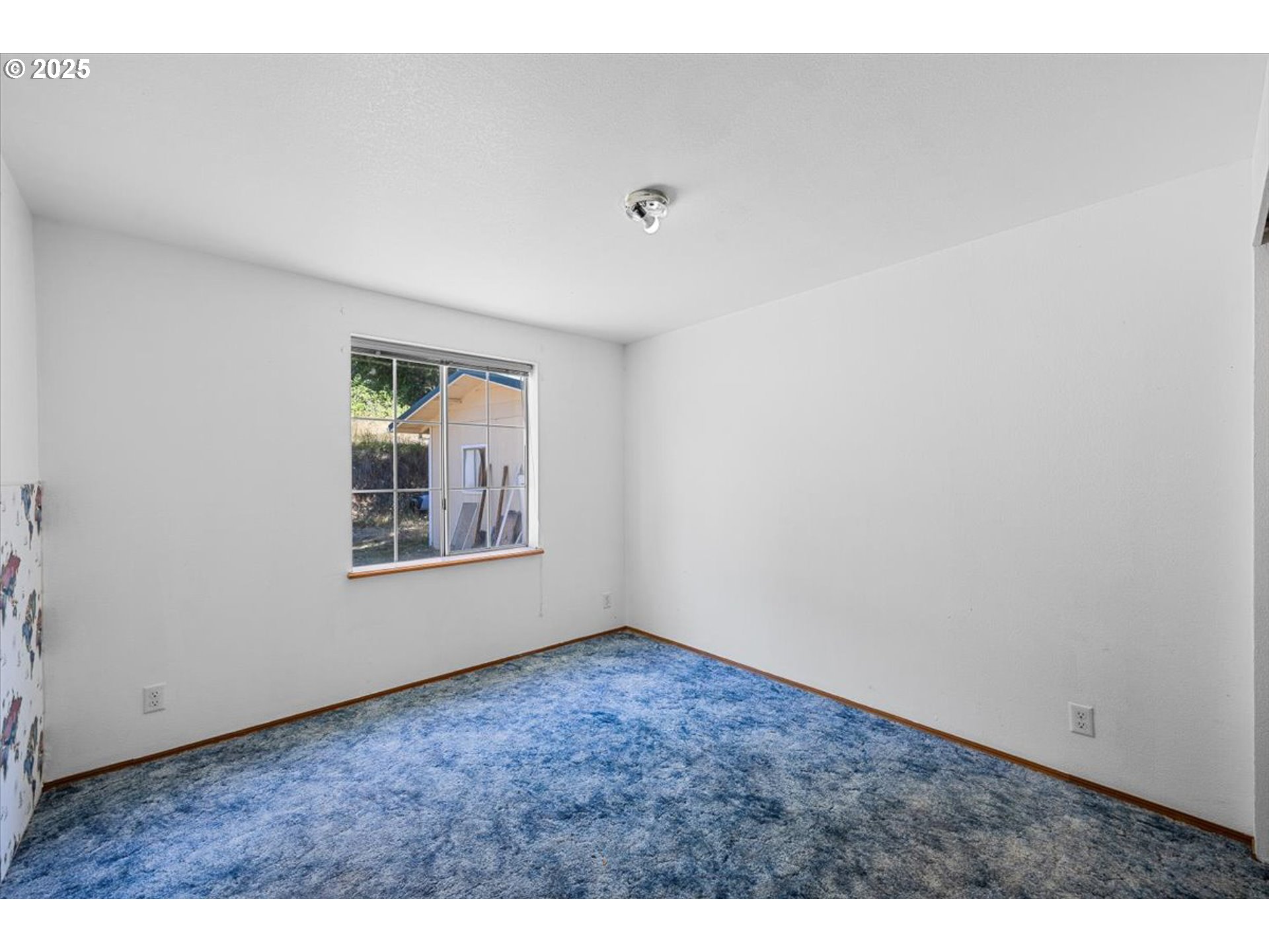 property viewer photo 27