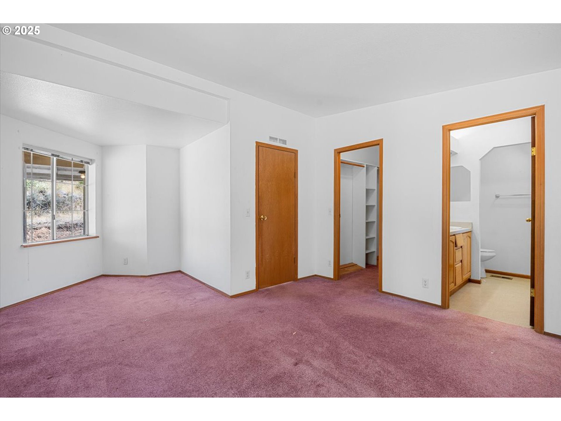 property viewer photo 31