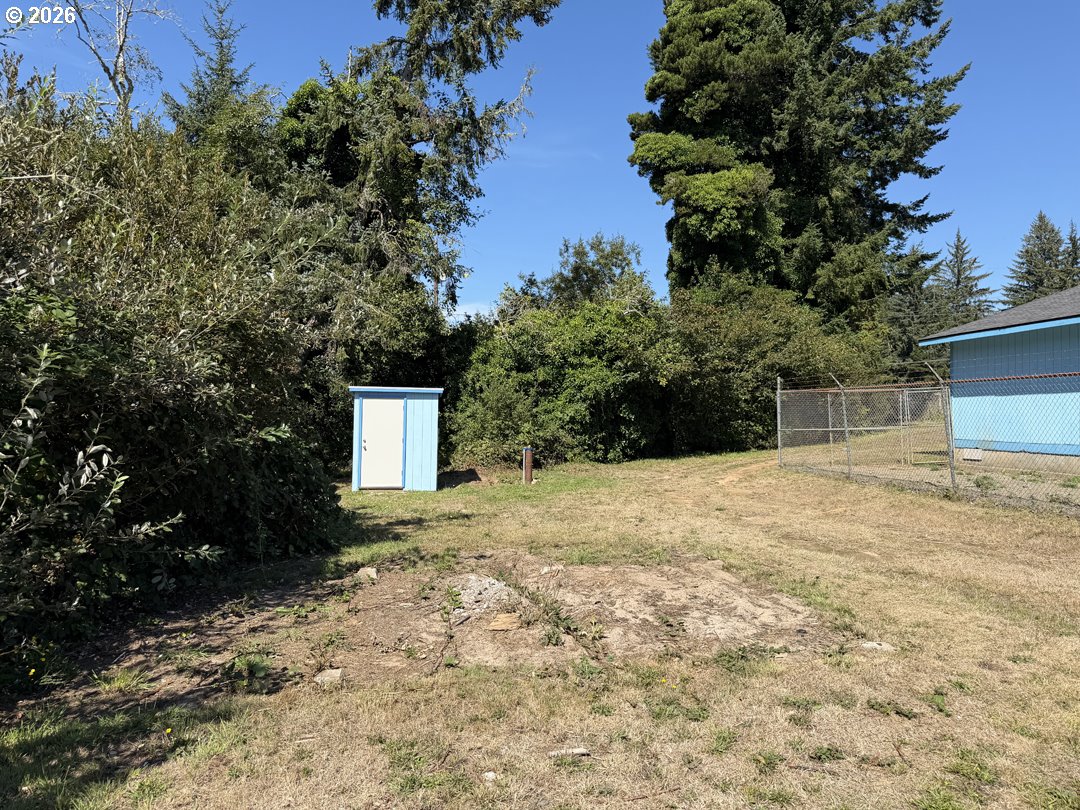 main property photo 43