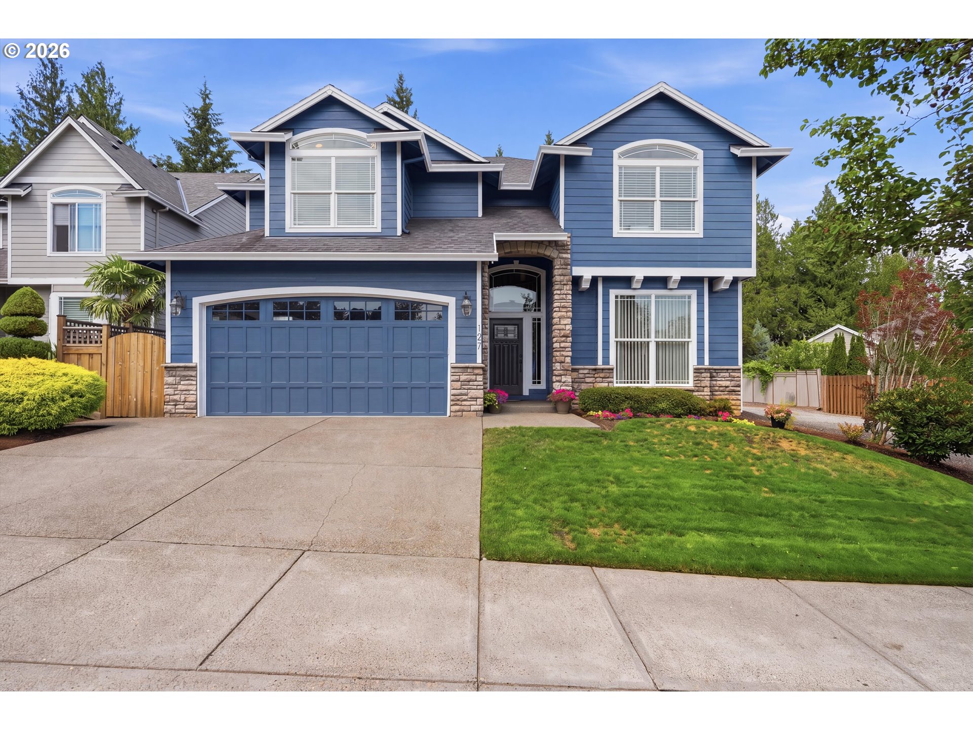 main property photo 0