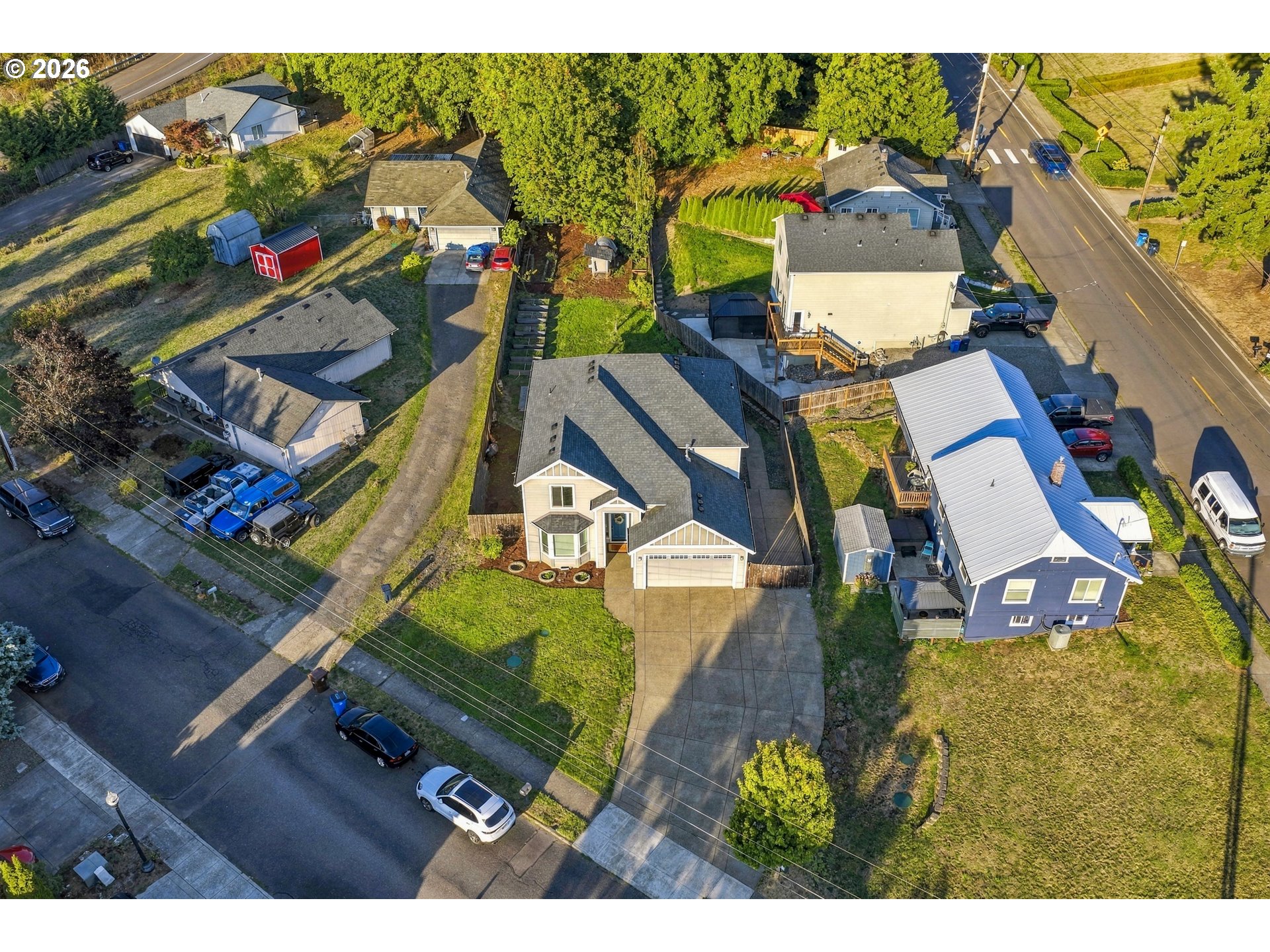 main property photo 41