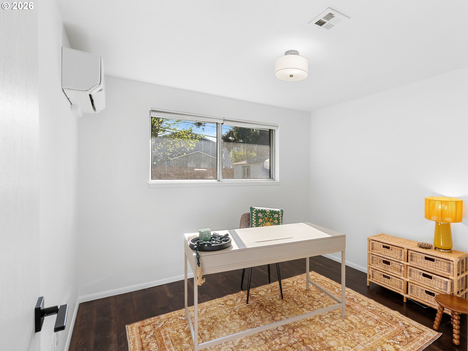 property viewer photo 18