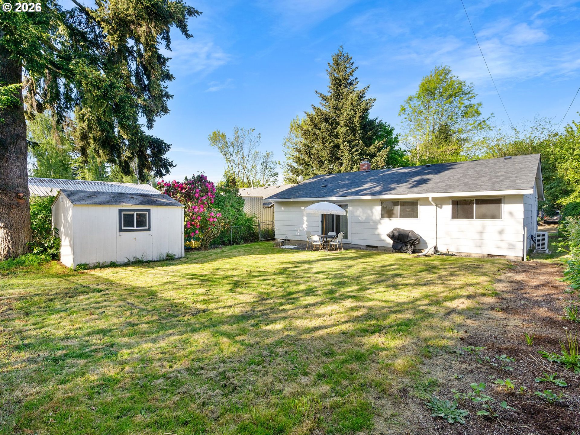 property viewer photo 25