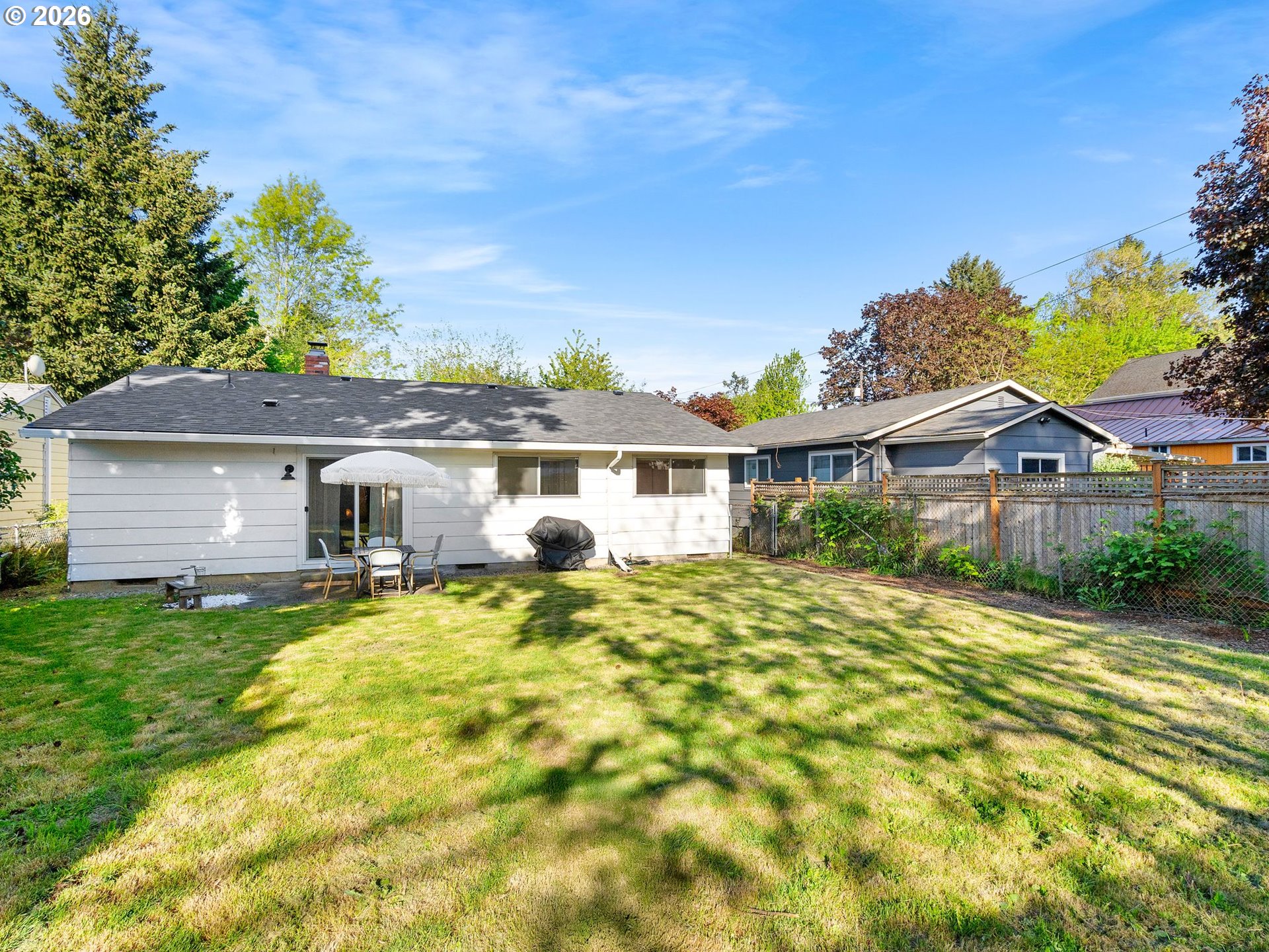 property viewer photo 26