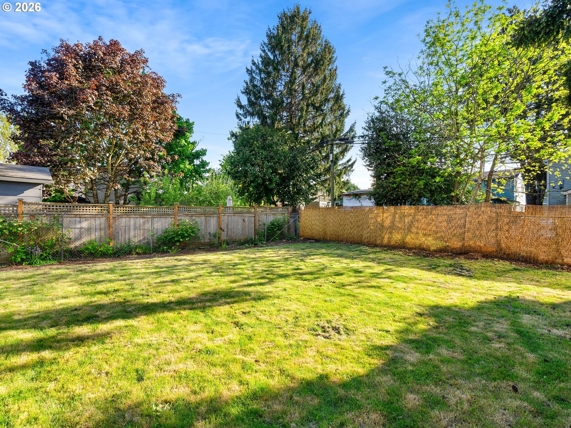 property viewer photo 28