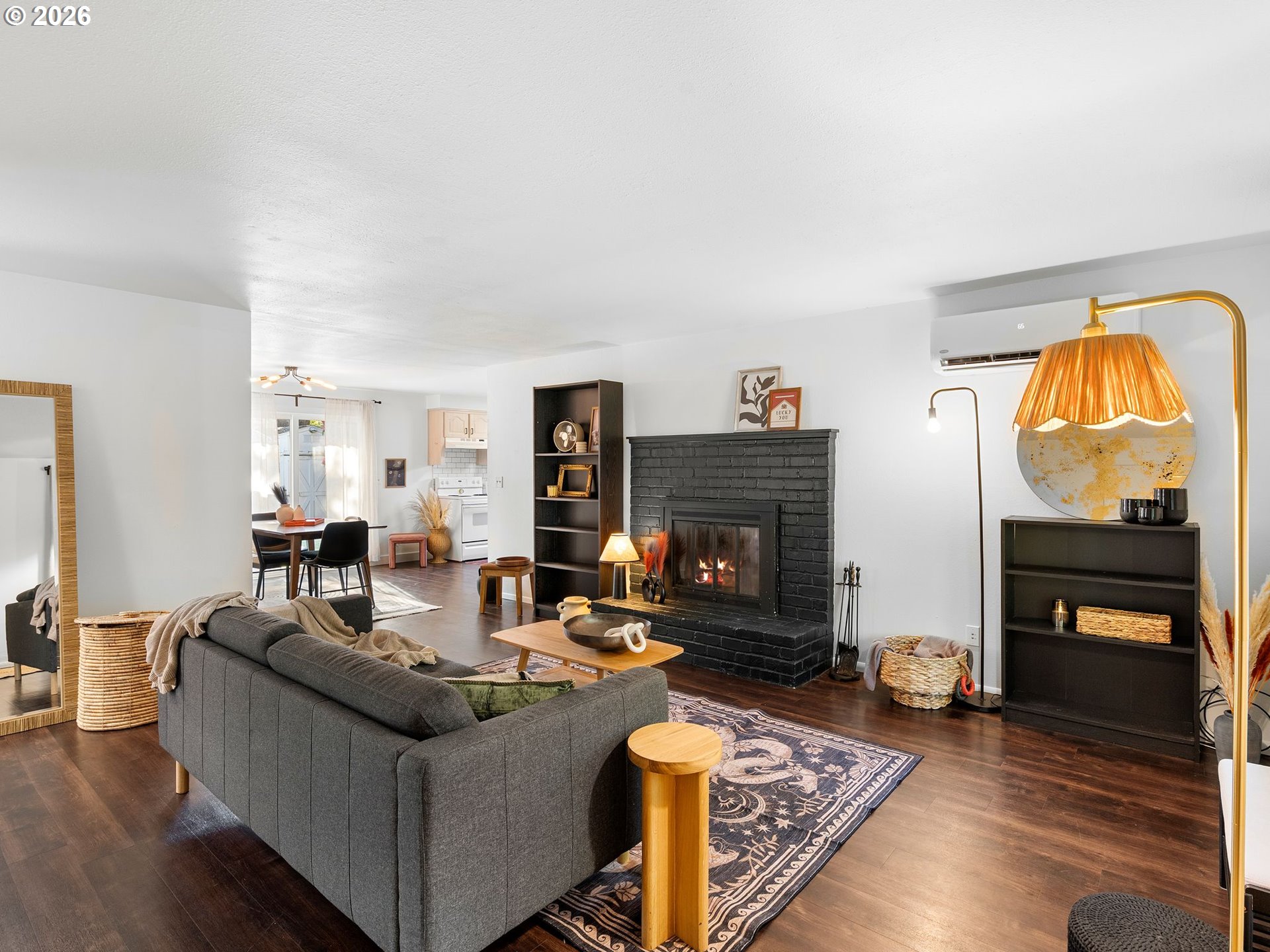 property viewer photo 4