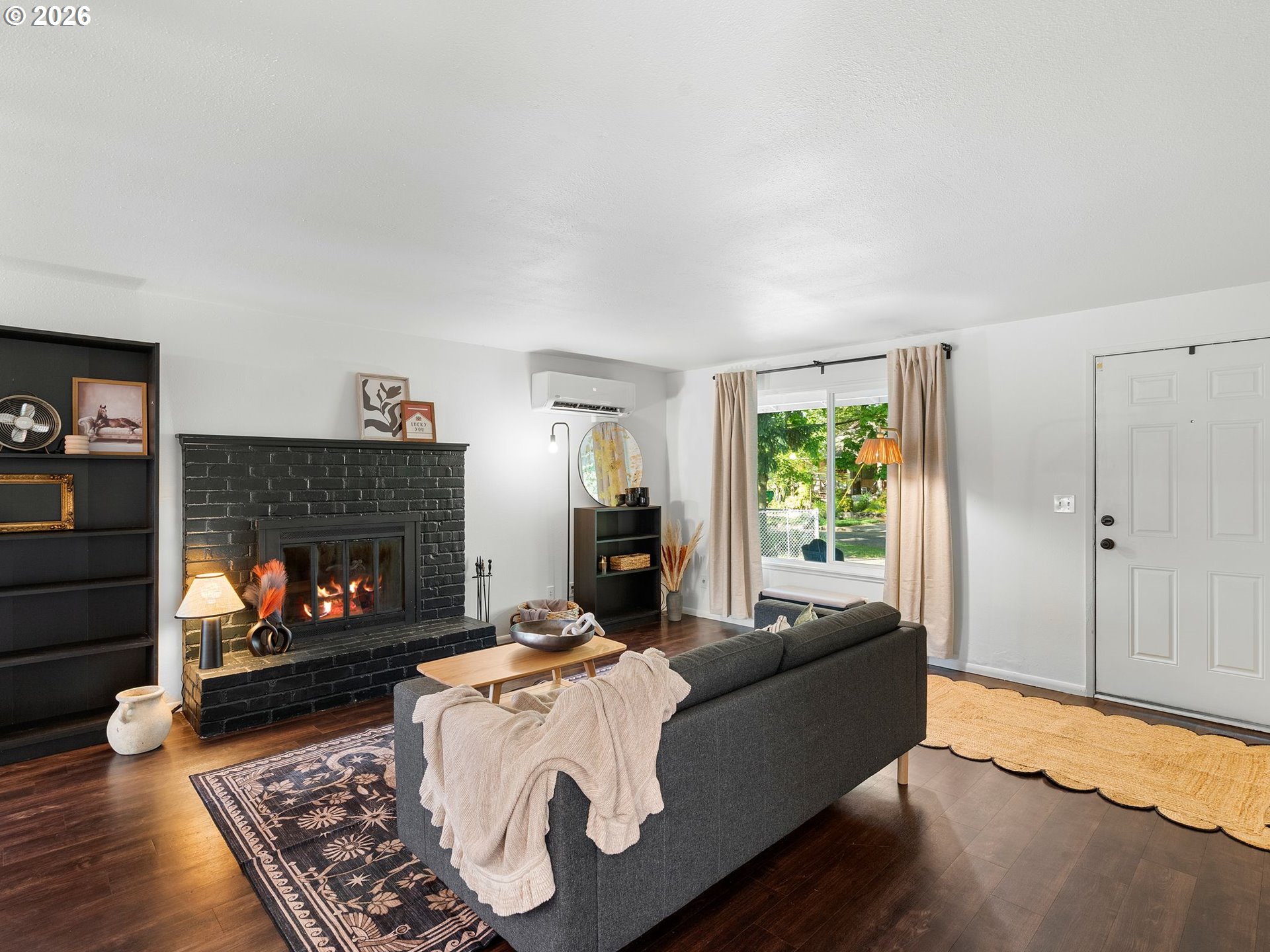 property viewer photo 7