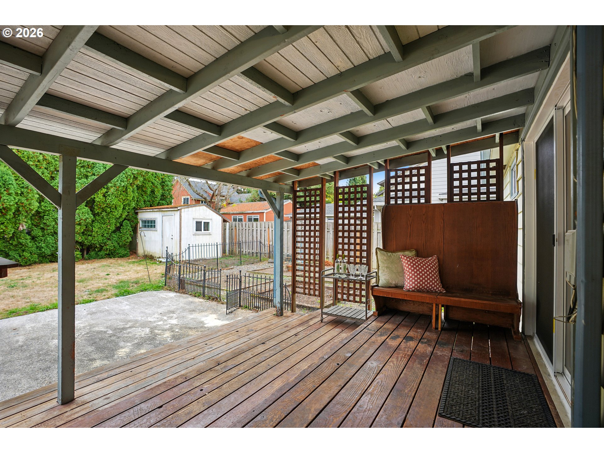 main property photo 21