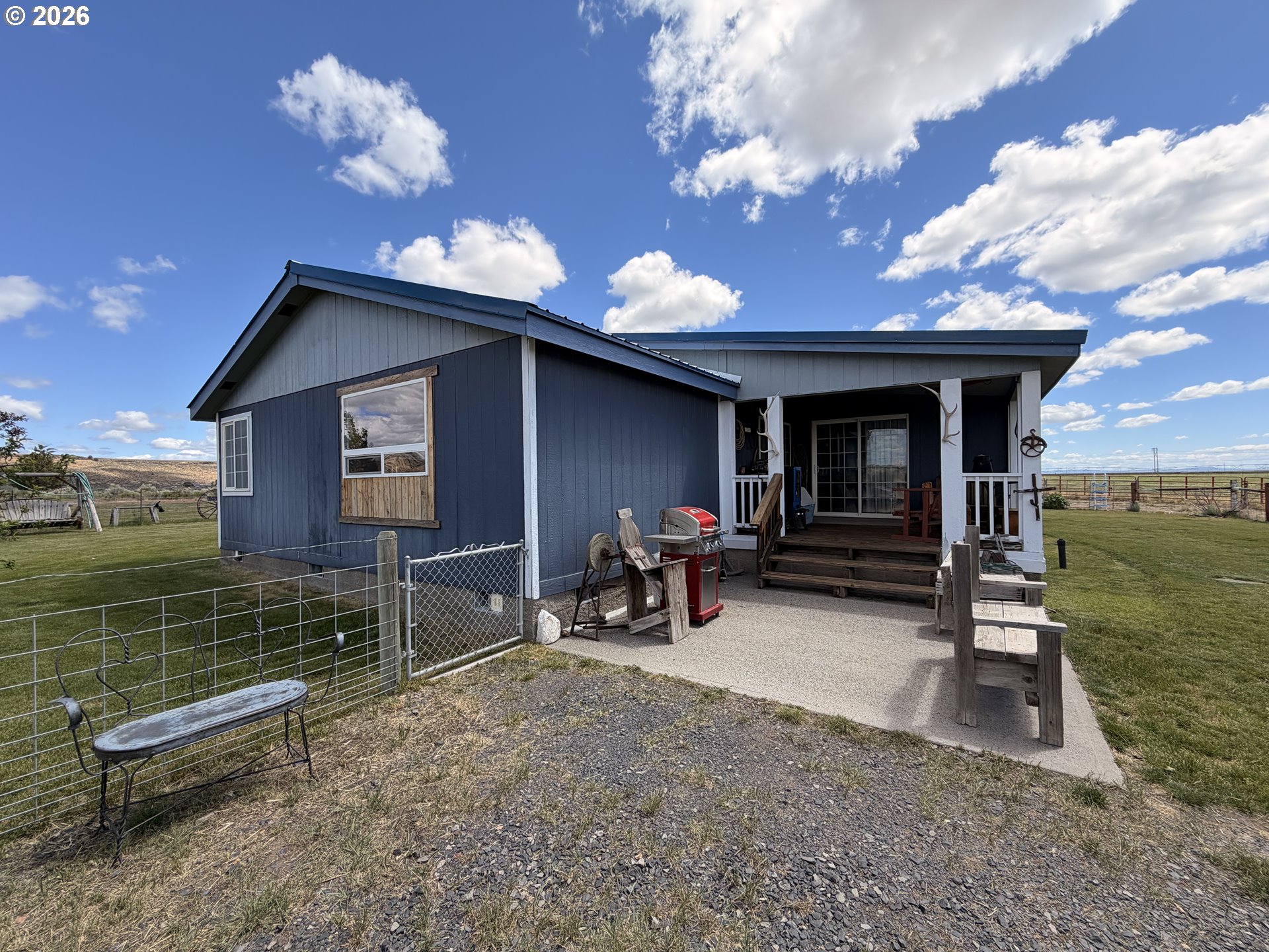 main property photo 19