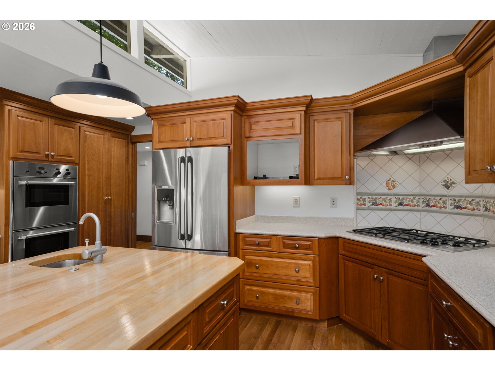main property photo 19