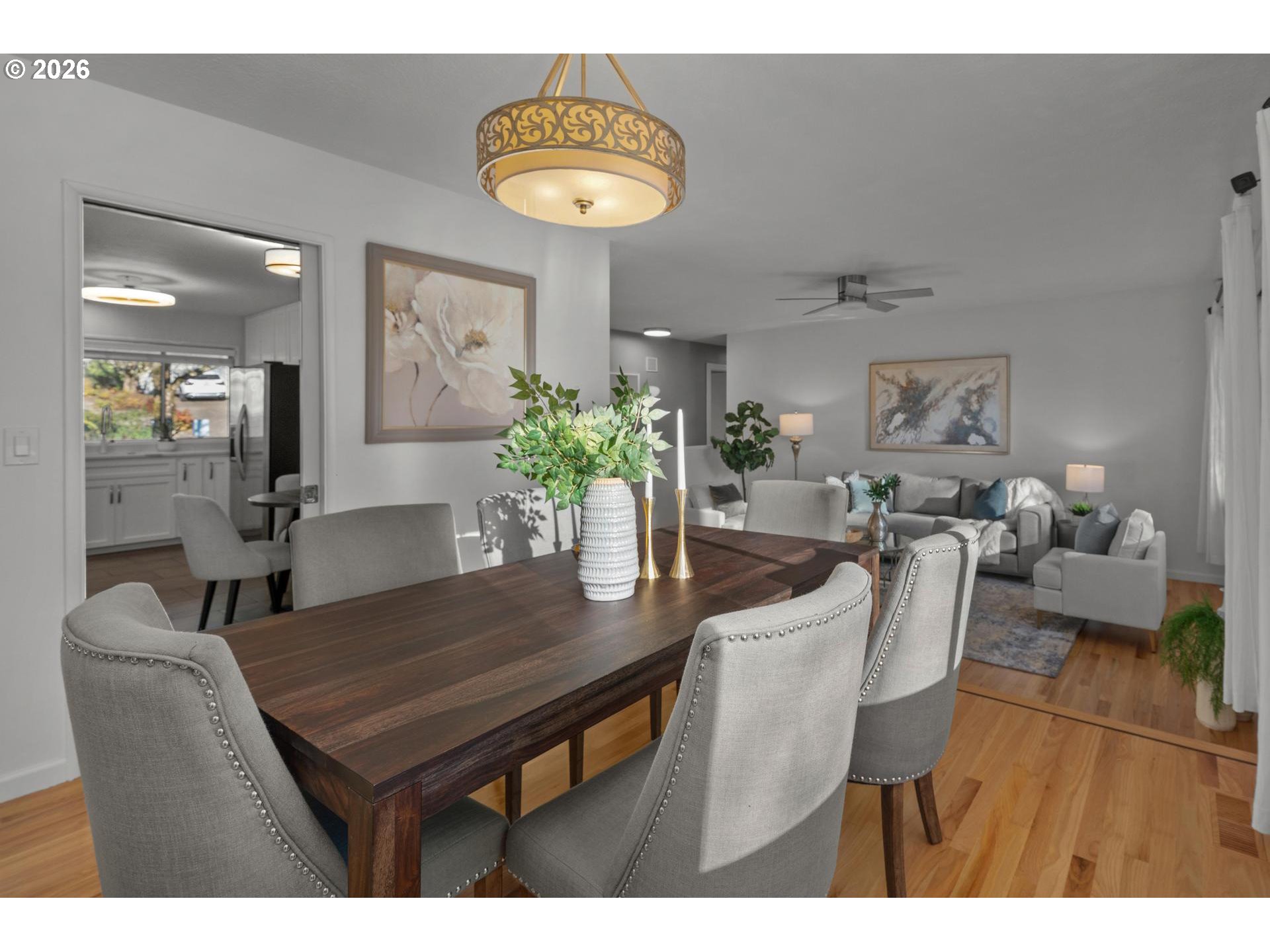 property viewer photo 15