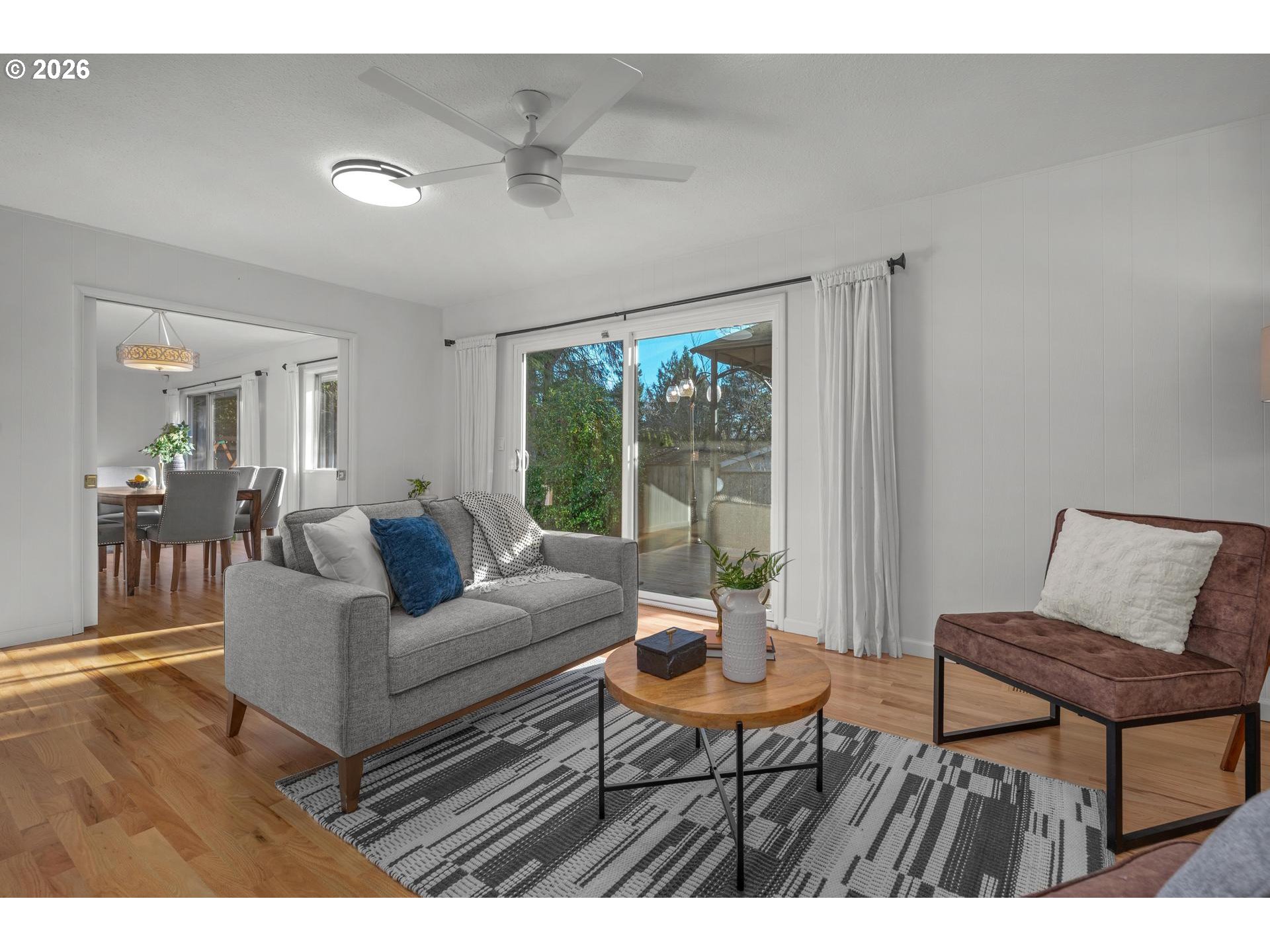property viewer photo 17