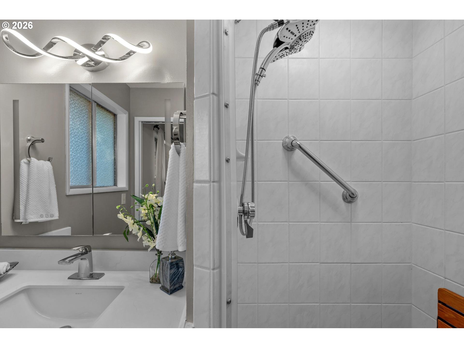 property viewer photo 31