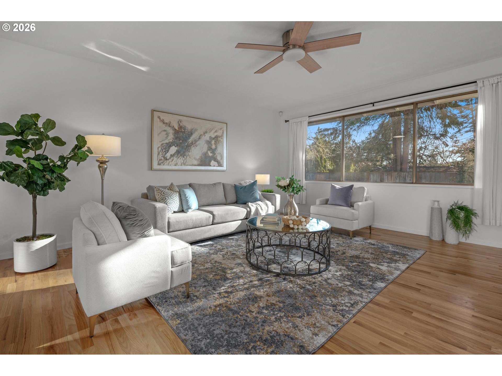 property viewer photo 8