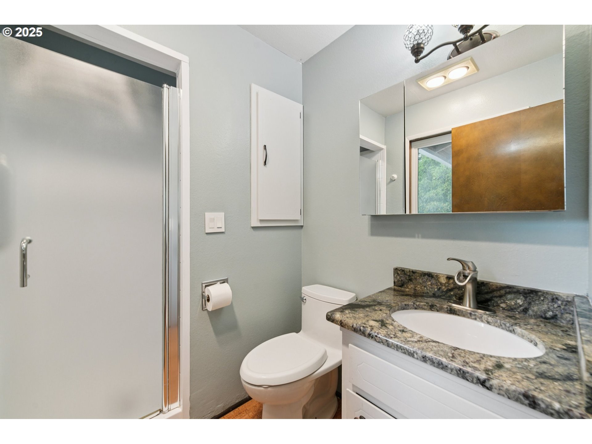 property viewer photo 16