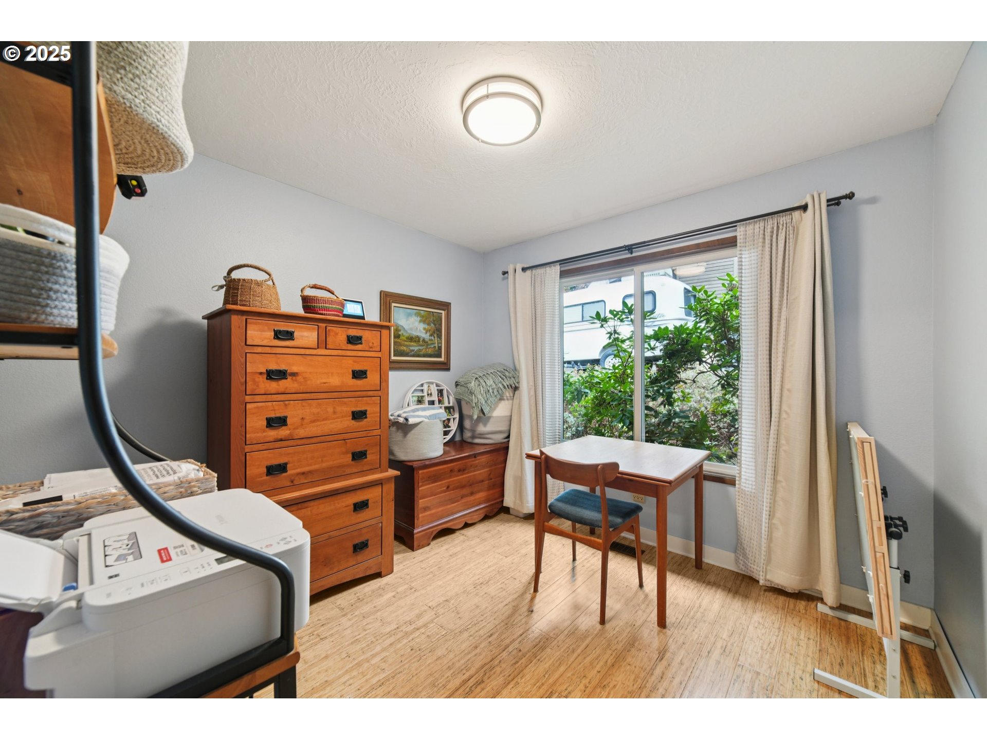 property viewer photo 18