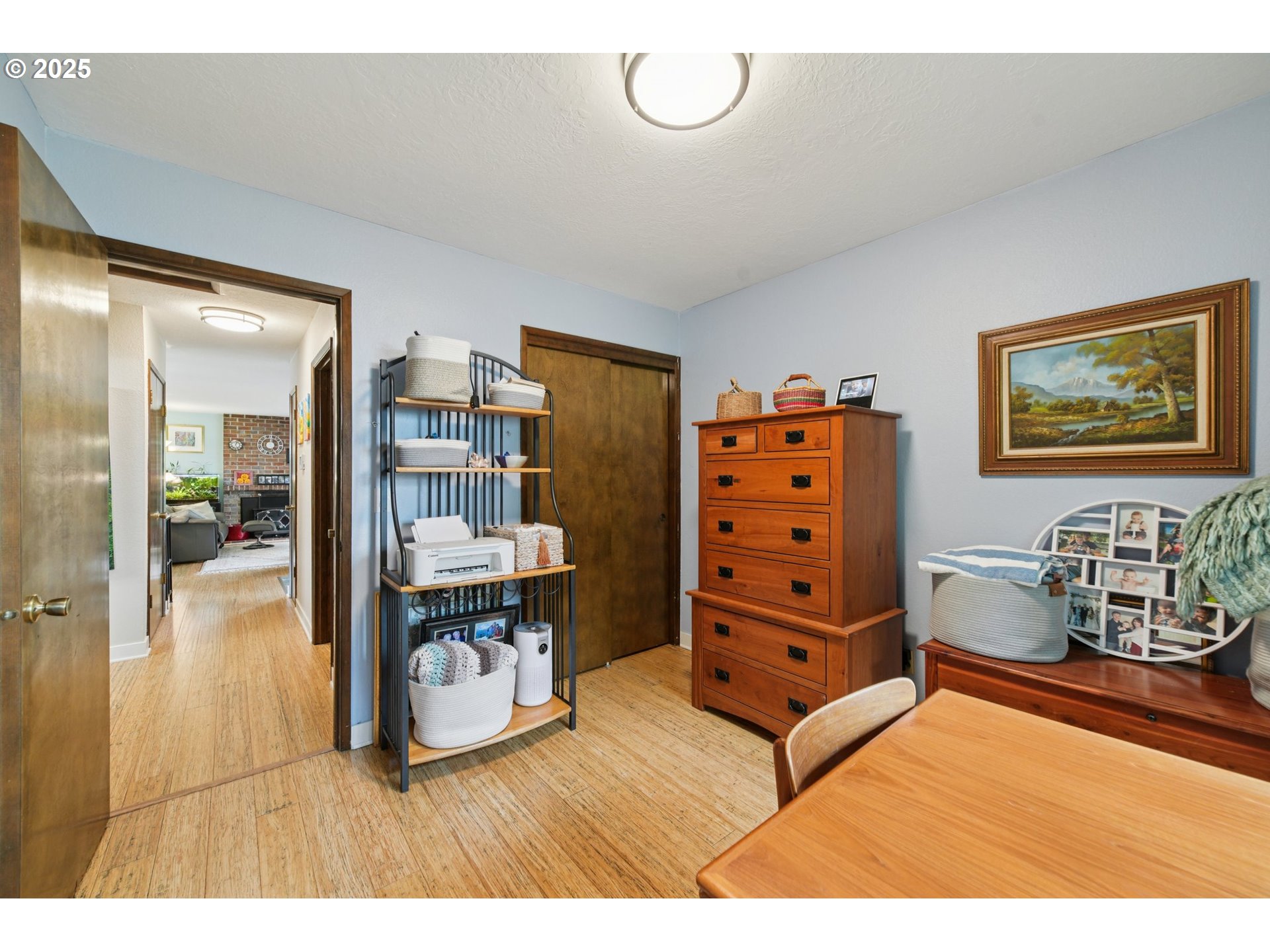 property viewer photo 20