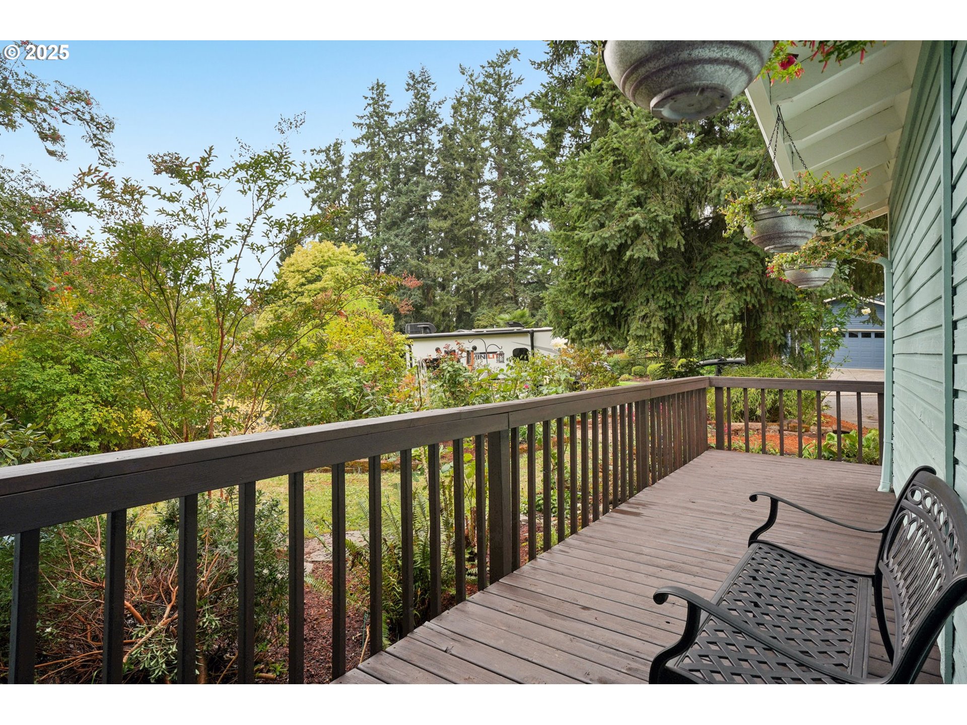 property viewer photo 3