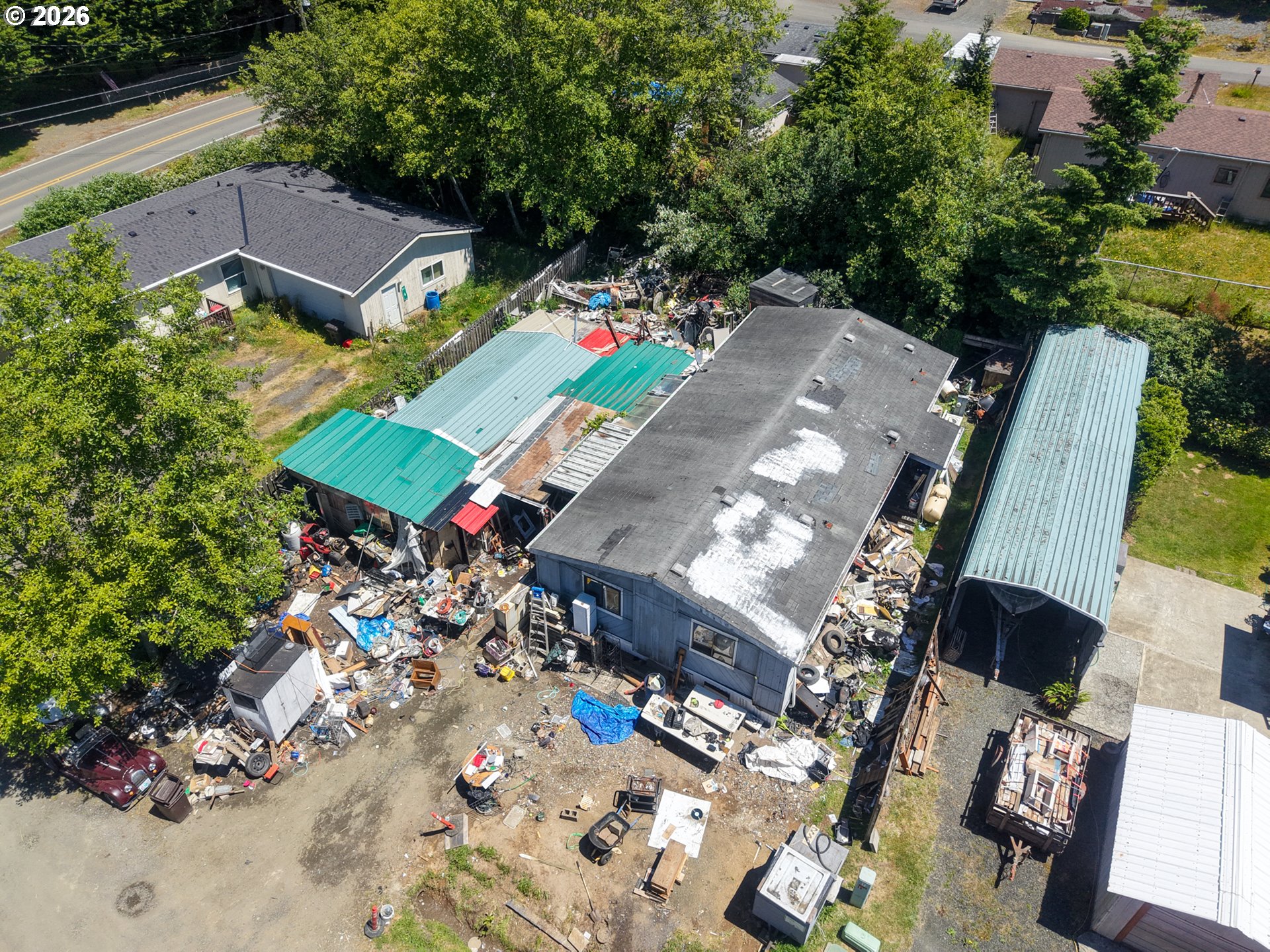 main property photo 18