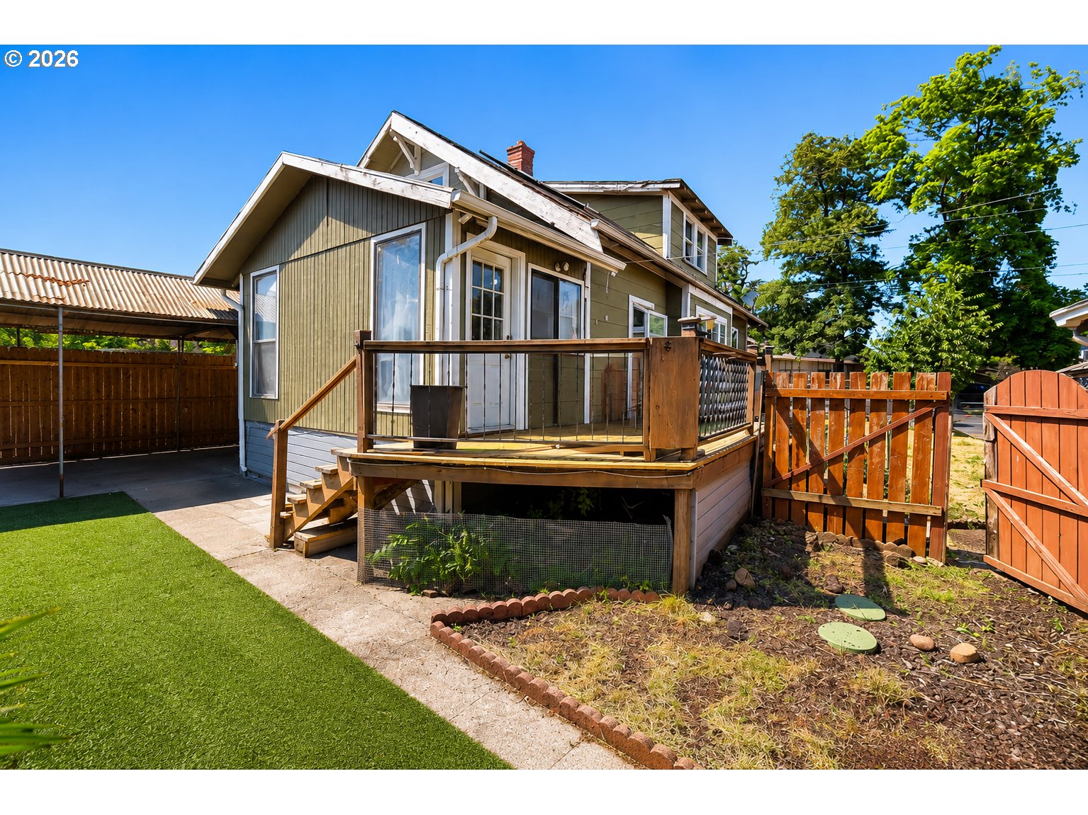 main property photo 21