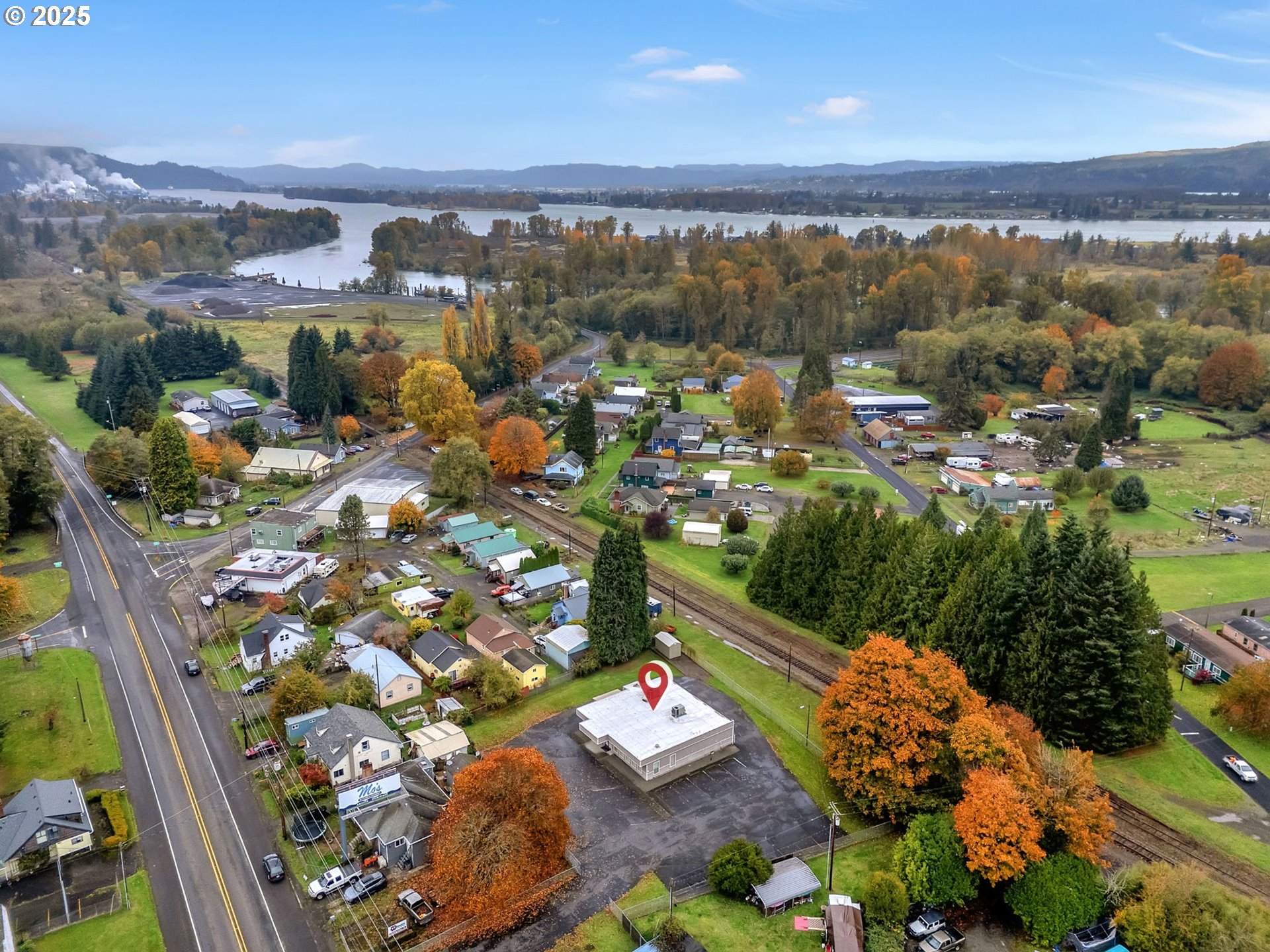 main property photo 36