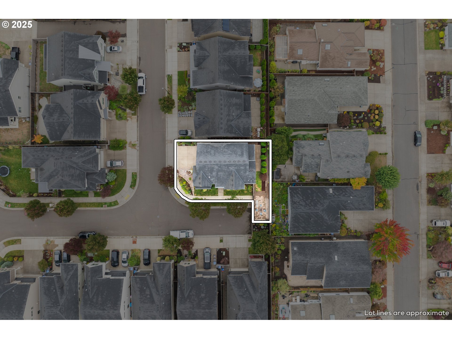 main property photo 32
