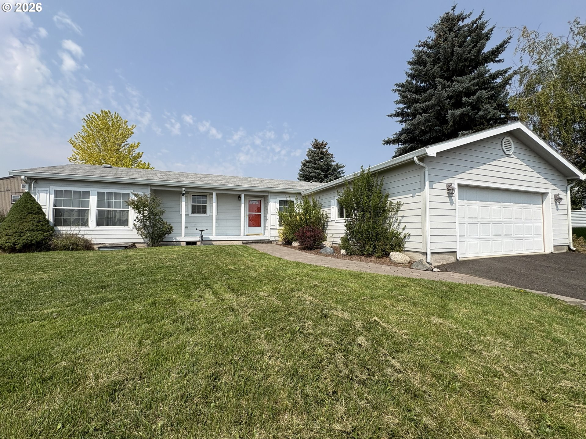 main property photo 0