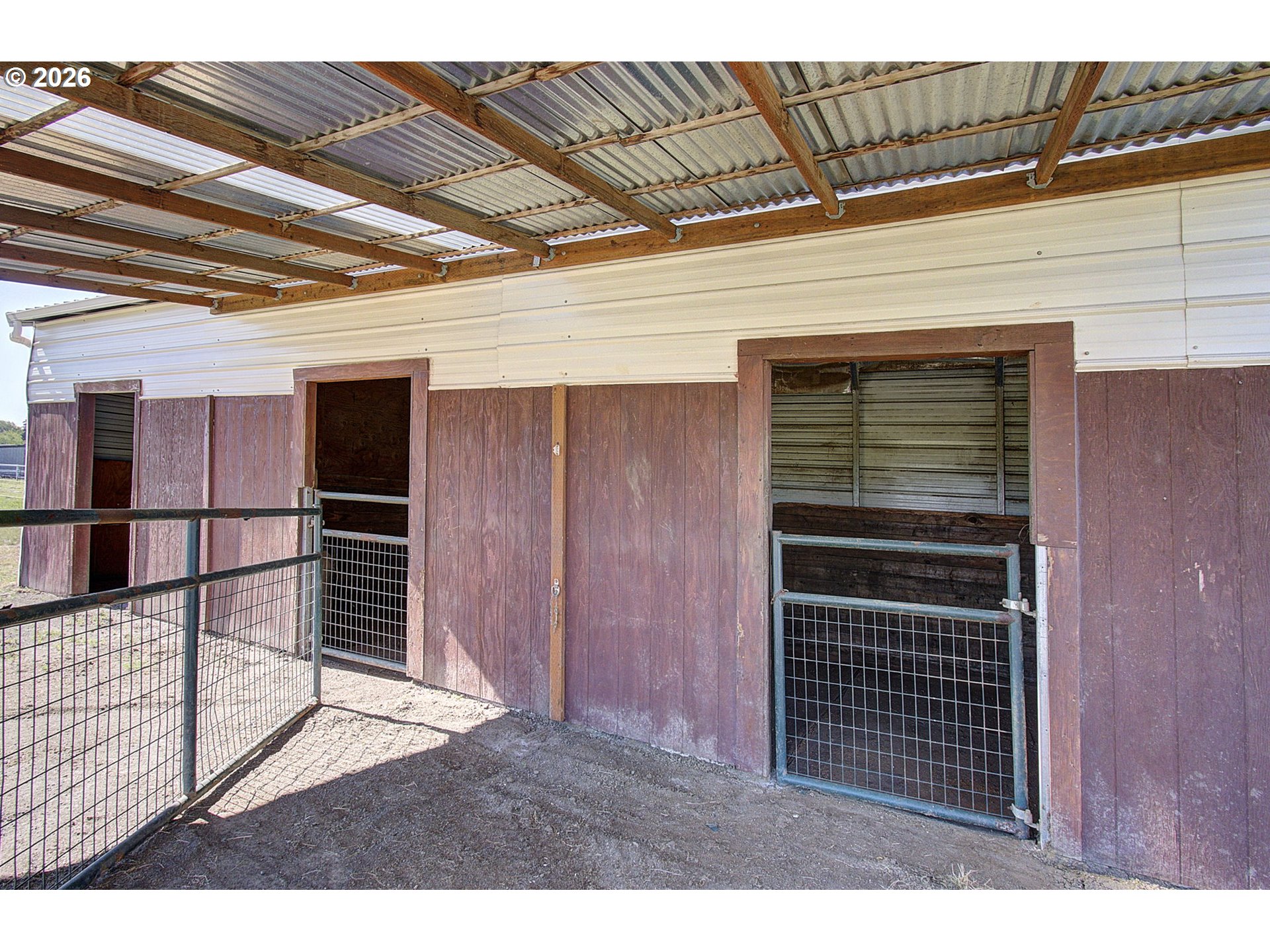 main property photo 41