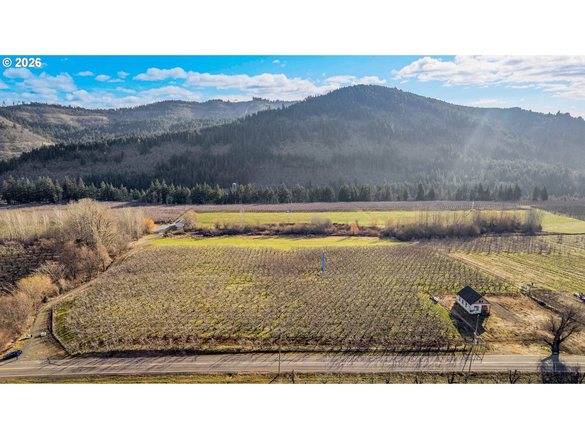 main property photo 30