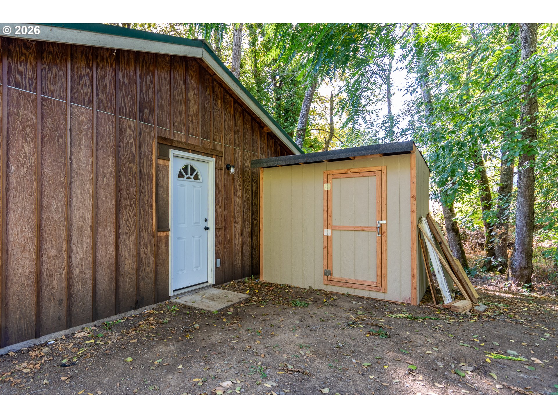 main property photo 45