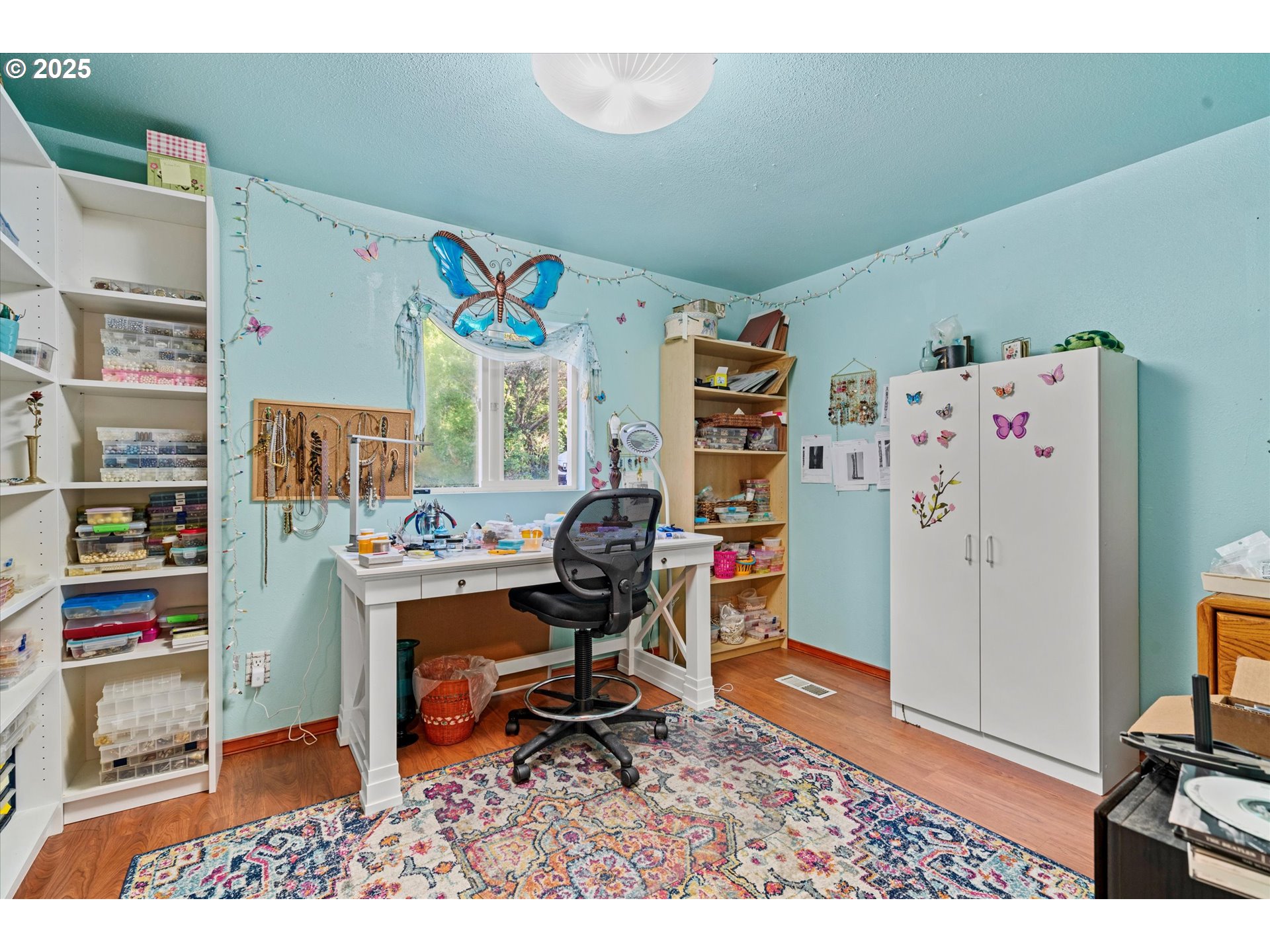 main property photo 17