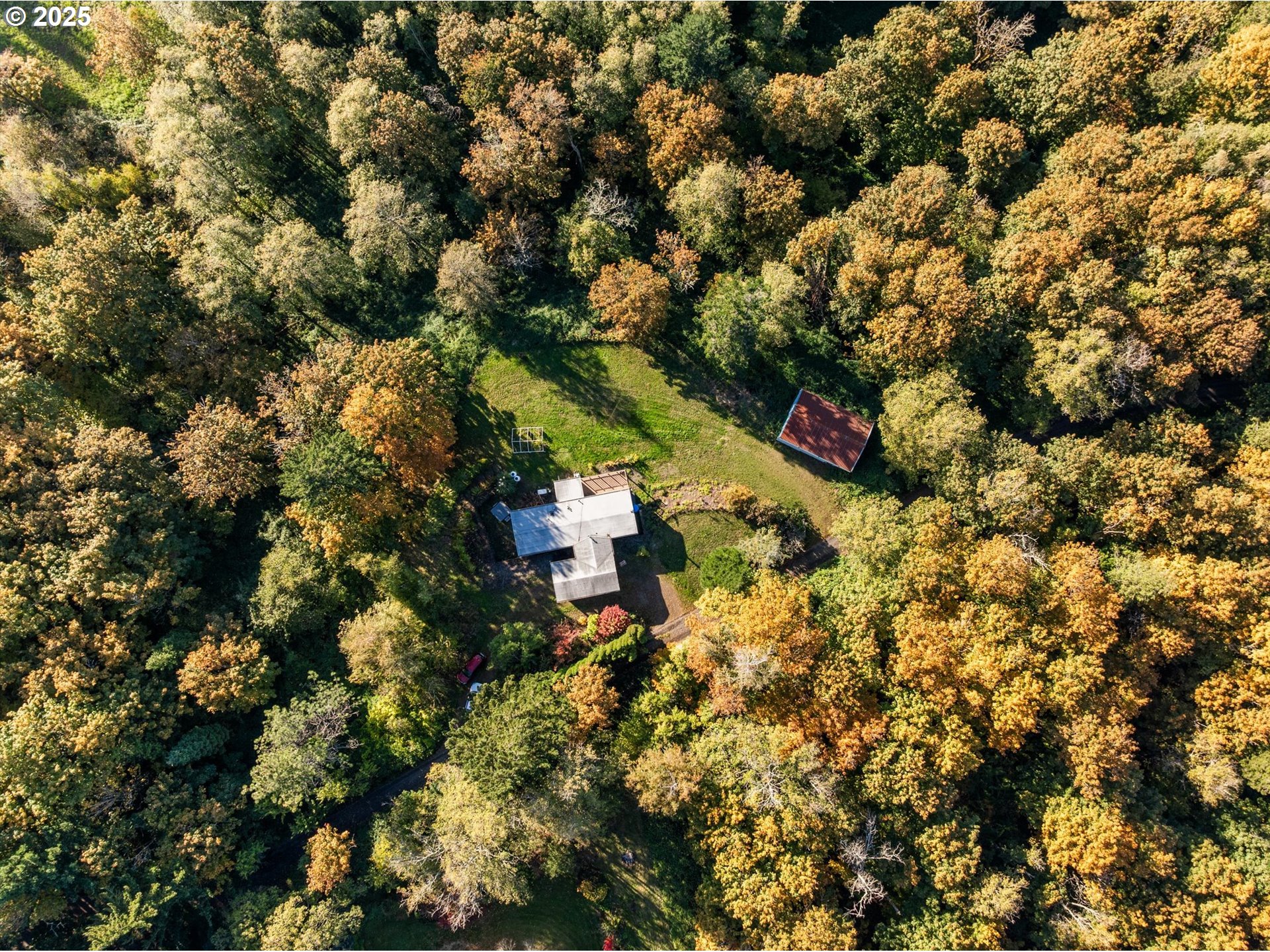 main property photo 32