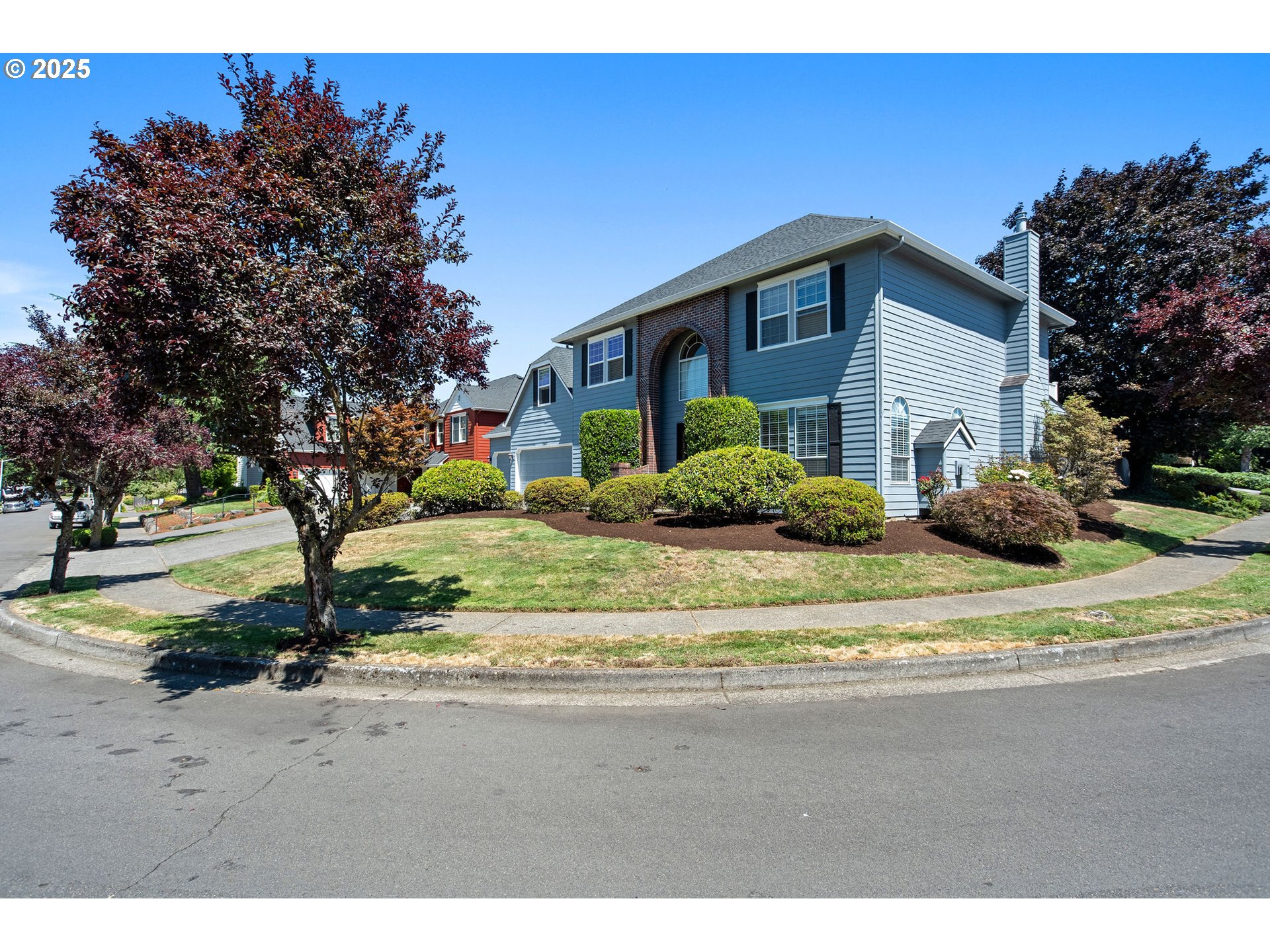 property viewer photo 10